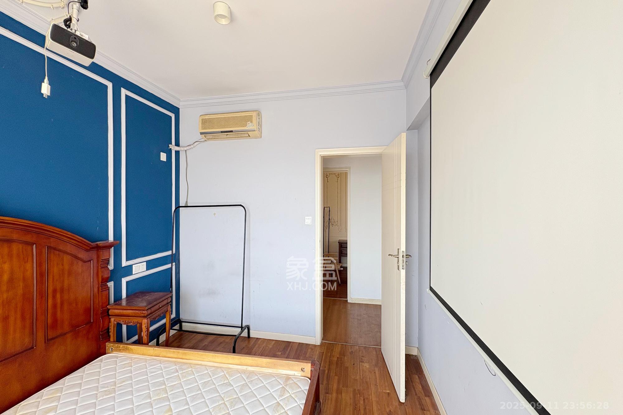 万顺家园  4室1厅2卫    105.0万卧室