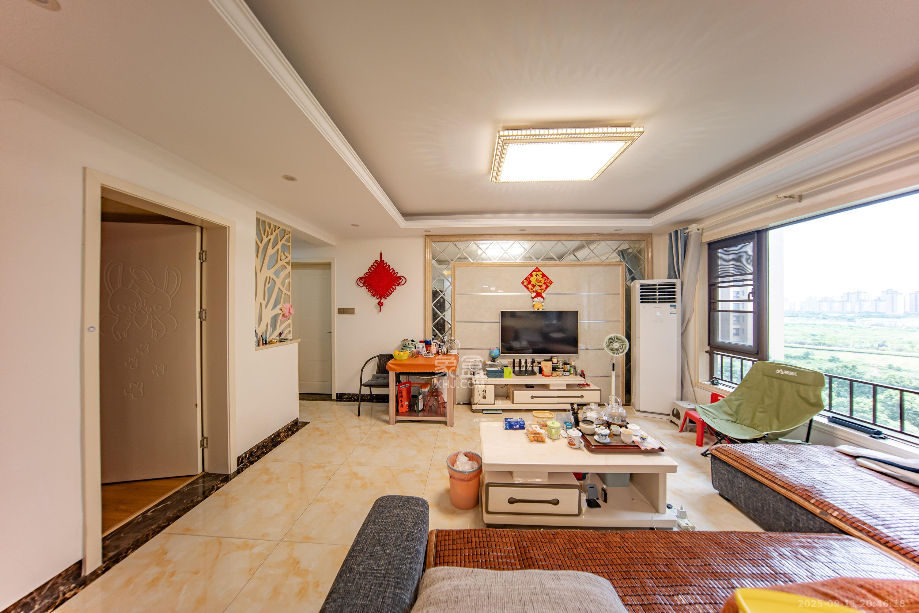 华润橡树湾 3室2厅2卫 85.0万 华润橡树湾 3室2厅2卫 85.0万其他