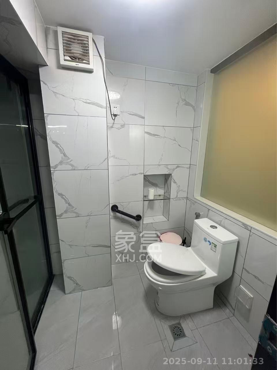 麓江春 1室1厅1卫 2600.0元/月 麓江春 1室1厅1卫 2600.0元/月室内图