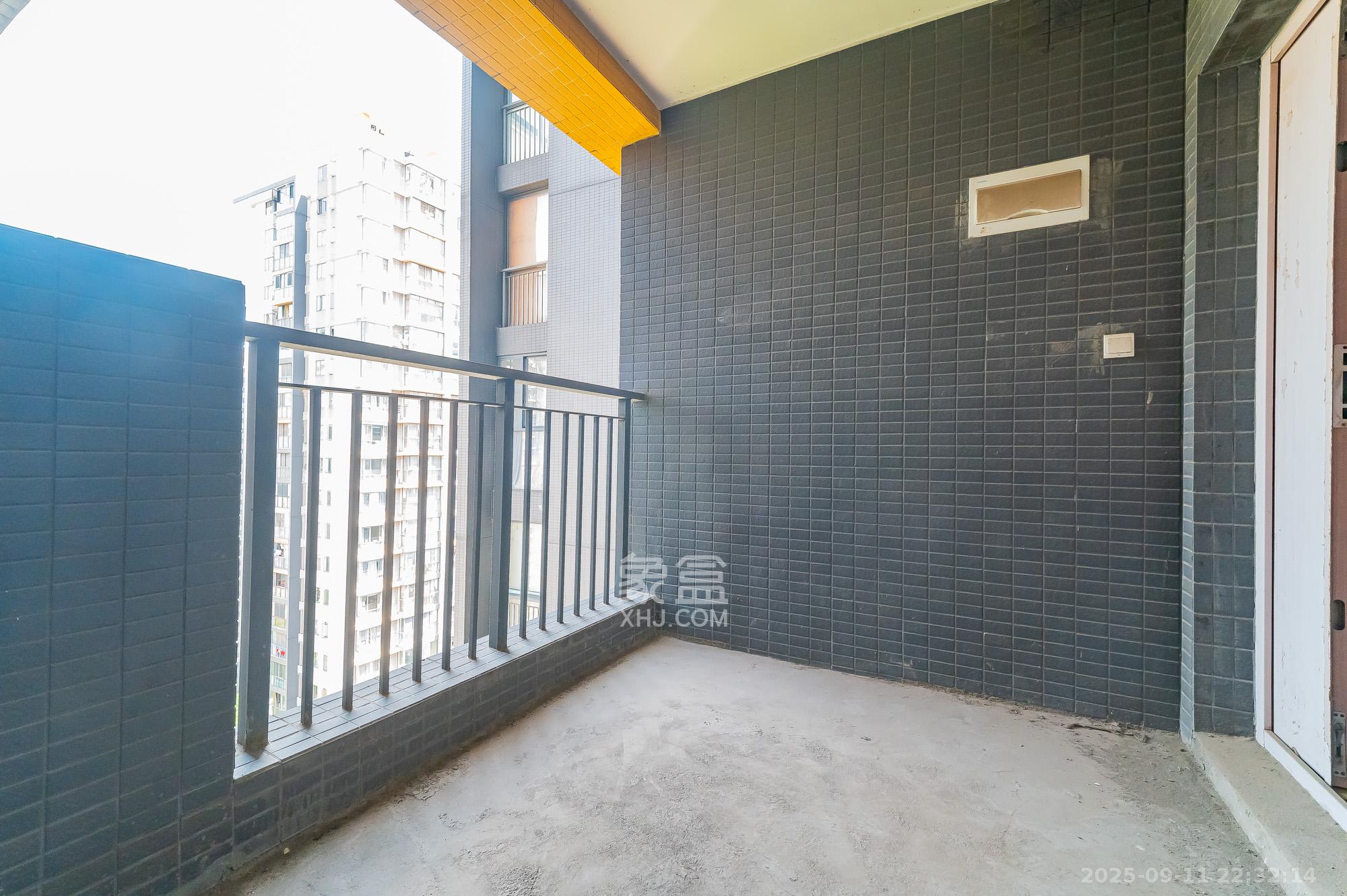 恒基凯旋门三期 2室2厅1卫 75.0万 恒基凯旋门三期 2室2厅1卫 75.0万其他