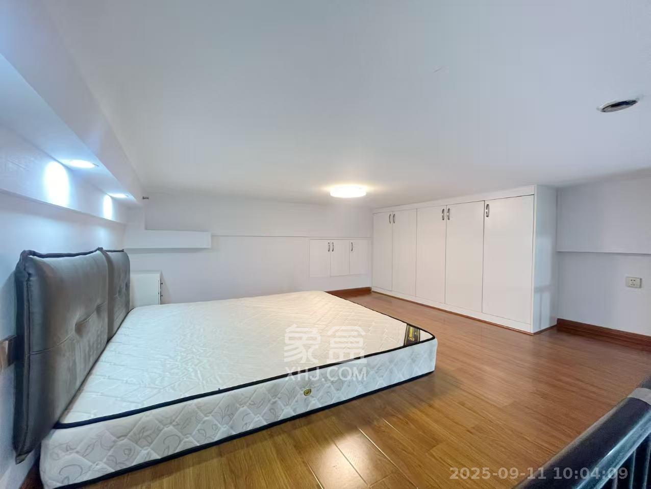 荣悦台  1室1厅1卫    2000.0元/月 荣悦台  1室1厅1卫    2000.0元/月室内图