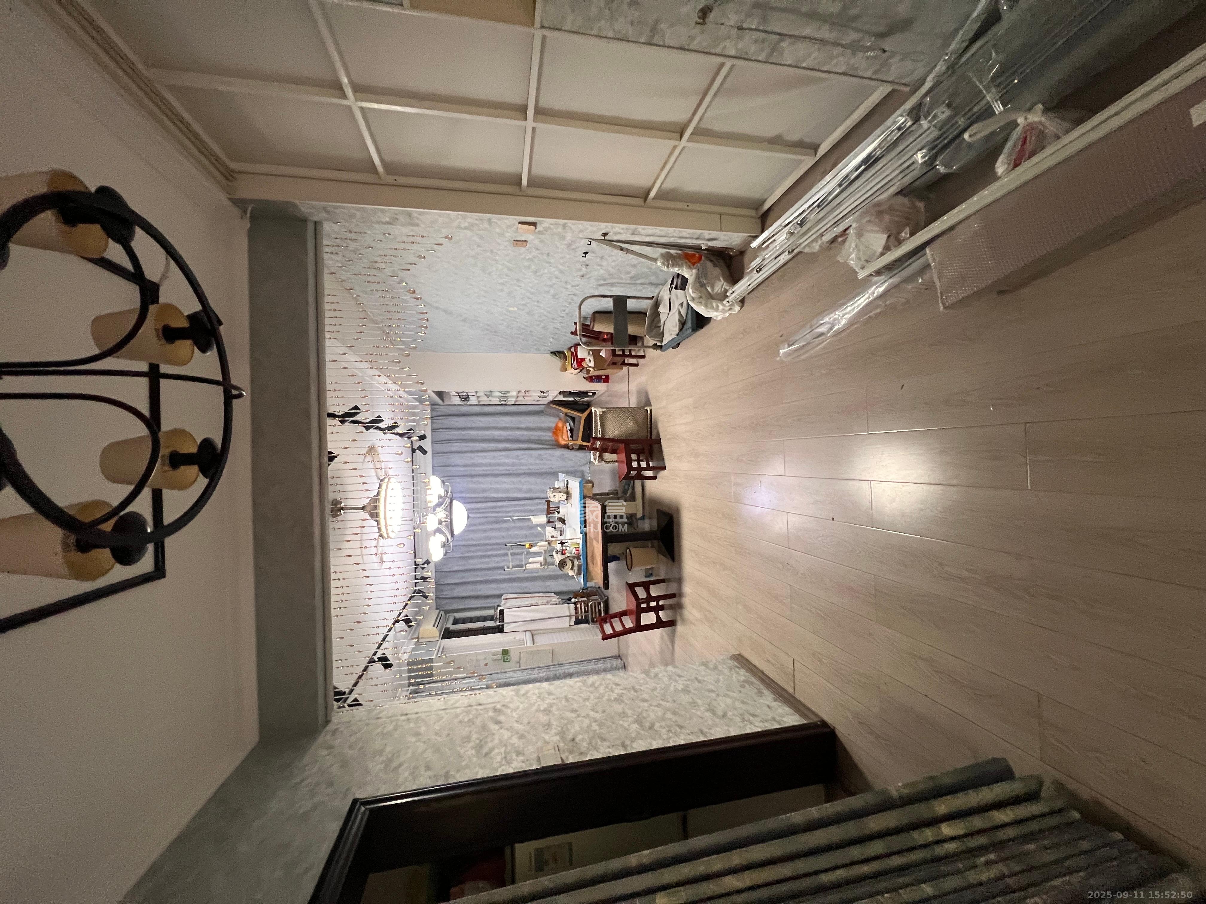 博雅湘水湾  3室2厅2卫    2200.0元/月 博雅湘水湾  3室2厅2卫    2200.0元/月室内图