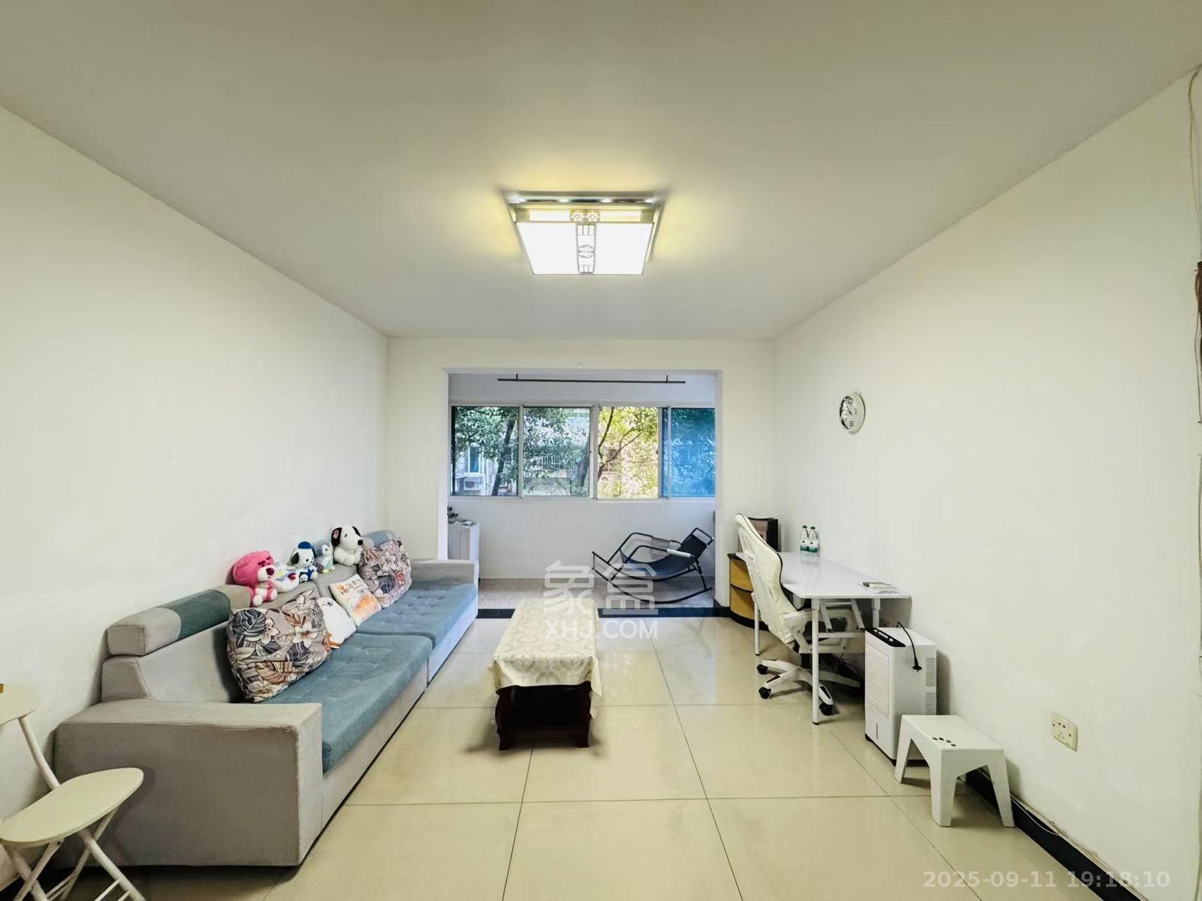 广厦新村 2室2厅1卫 1300.0元/月 广厦新村 2室2厅1卫 1300.0元/月室内图