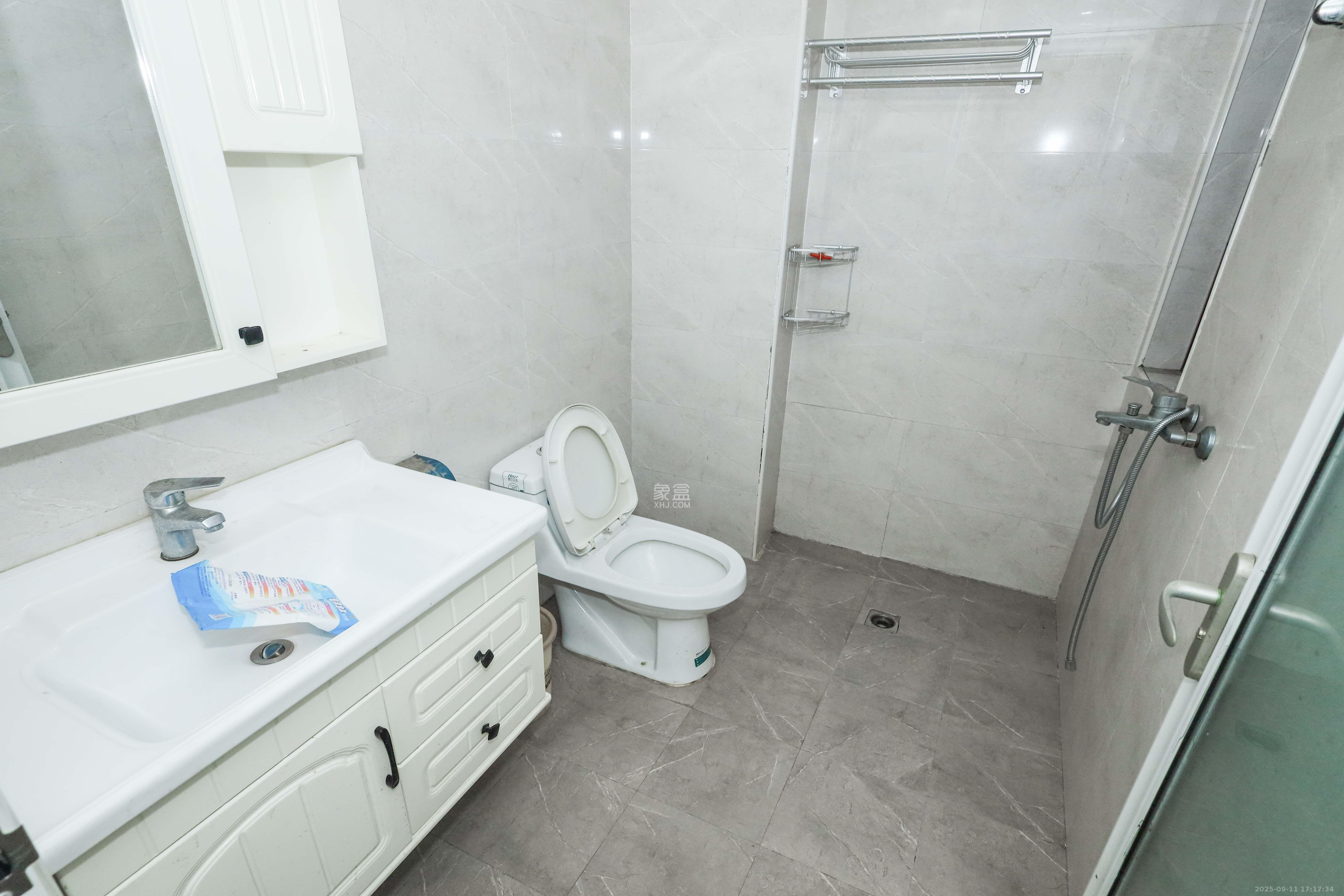 中国铁建梅溪青秀二期  4室2厅2卫    2800.0元/月 中国铁建梅溪青秀二期  4室2厅2卫    2800.0元/月室内图