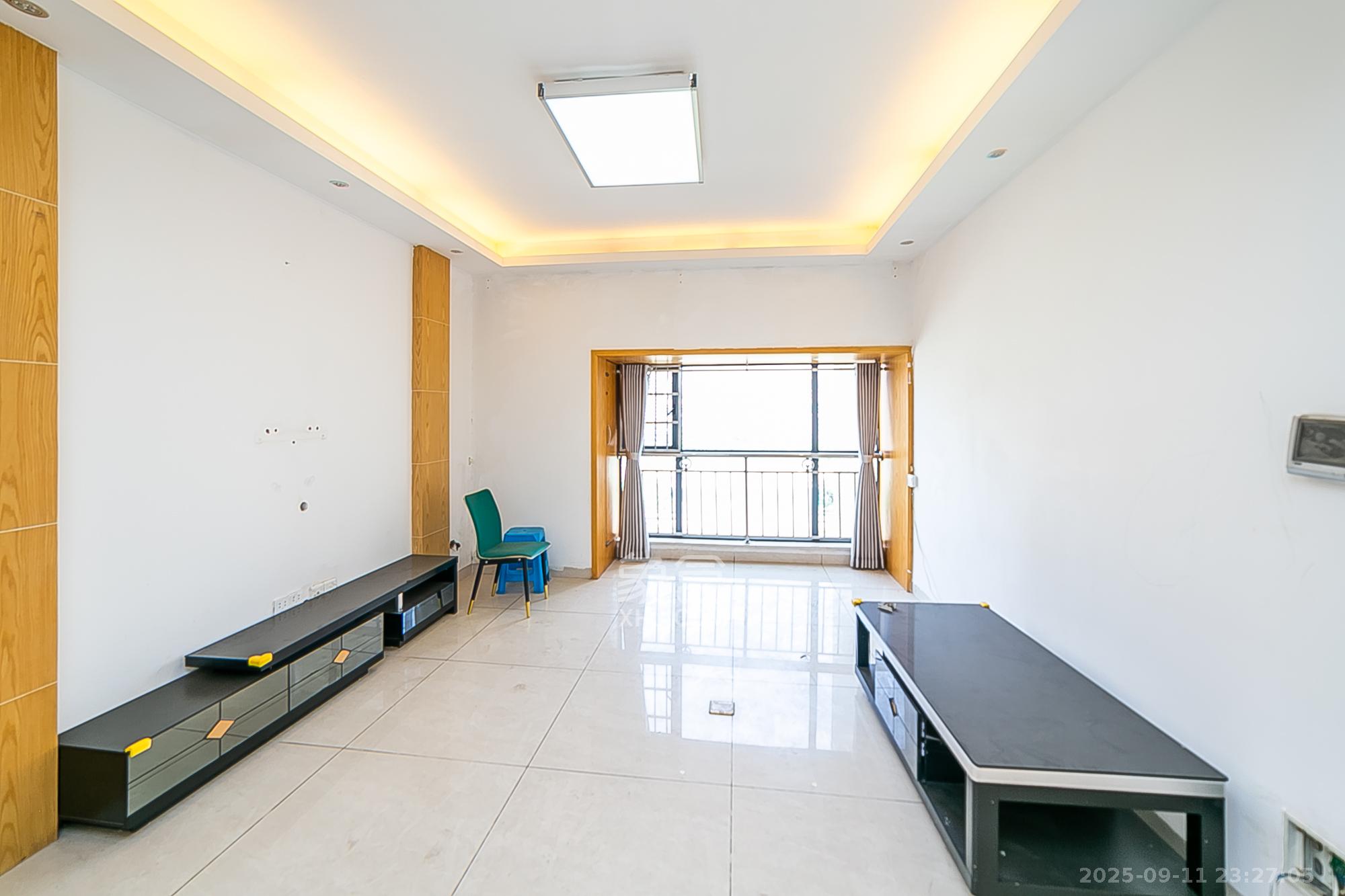 长盛岚庭  3室2厅1卫    76.0万 长盛岚庭  3室2厅1卫    76.0万