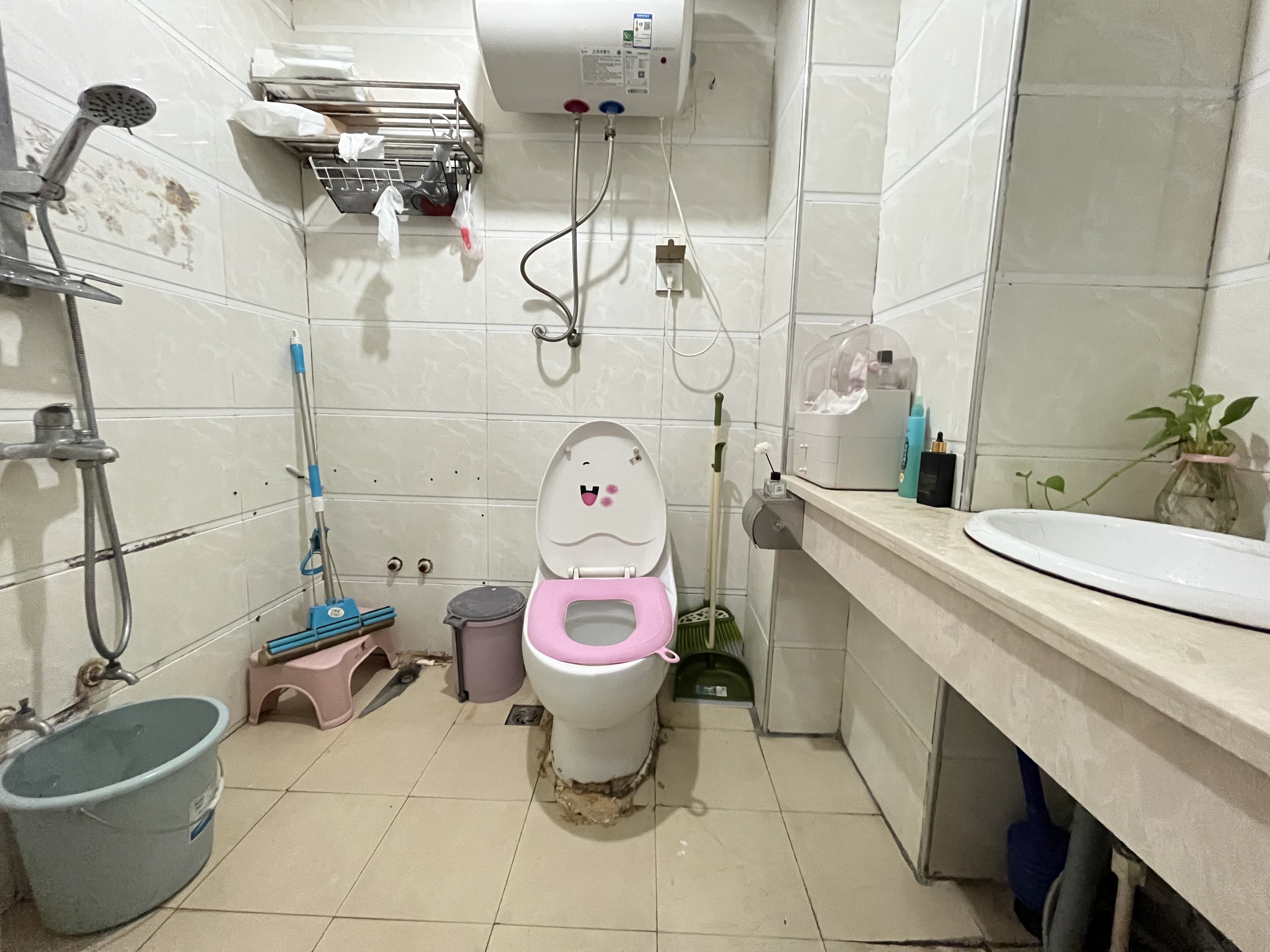 名富公寓  1室0厅1卫    1500.0元/月户型图