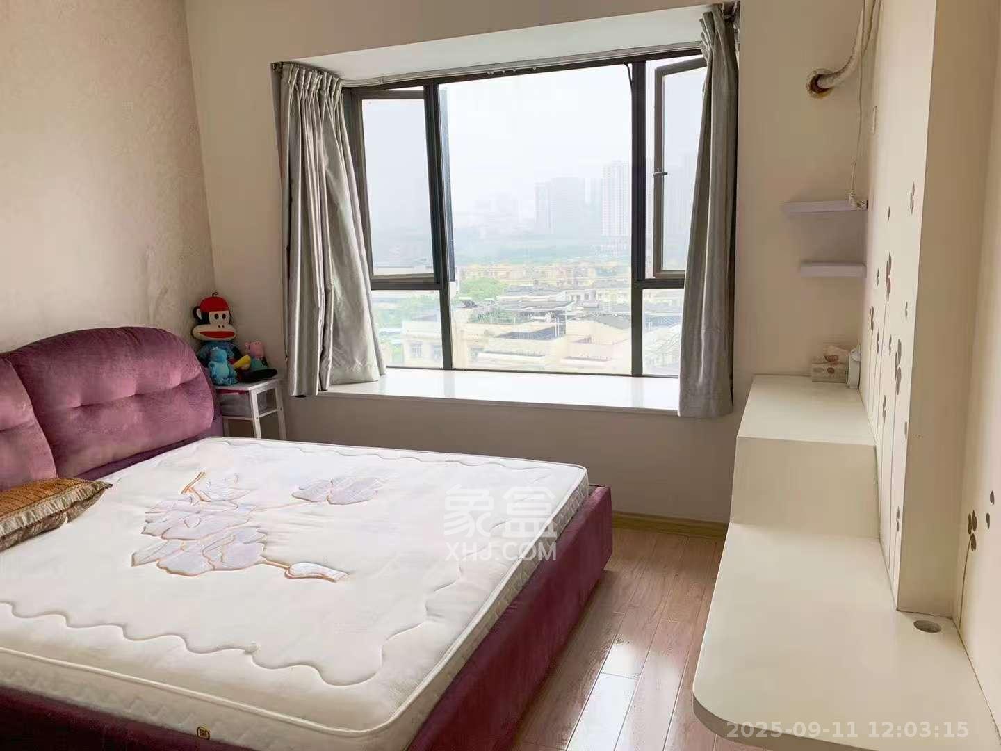 山水花都 2室1厅1卫 2200.0元/月 山水花都 2室1厅1卫 2200.0元/月室内图