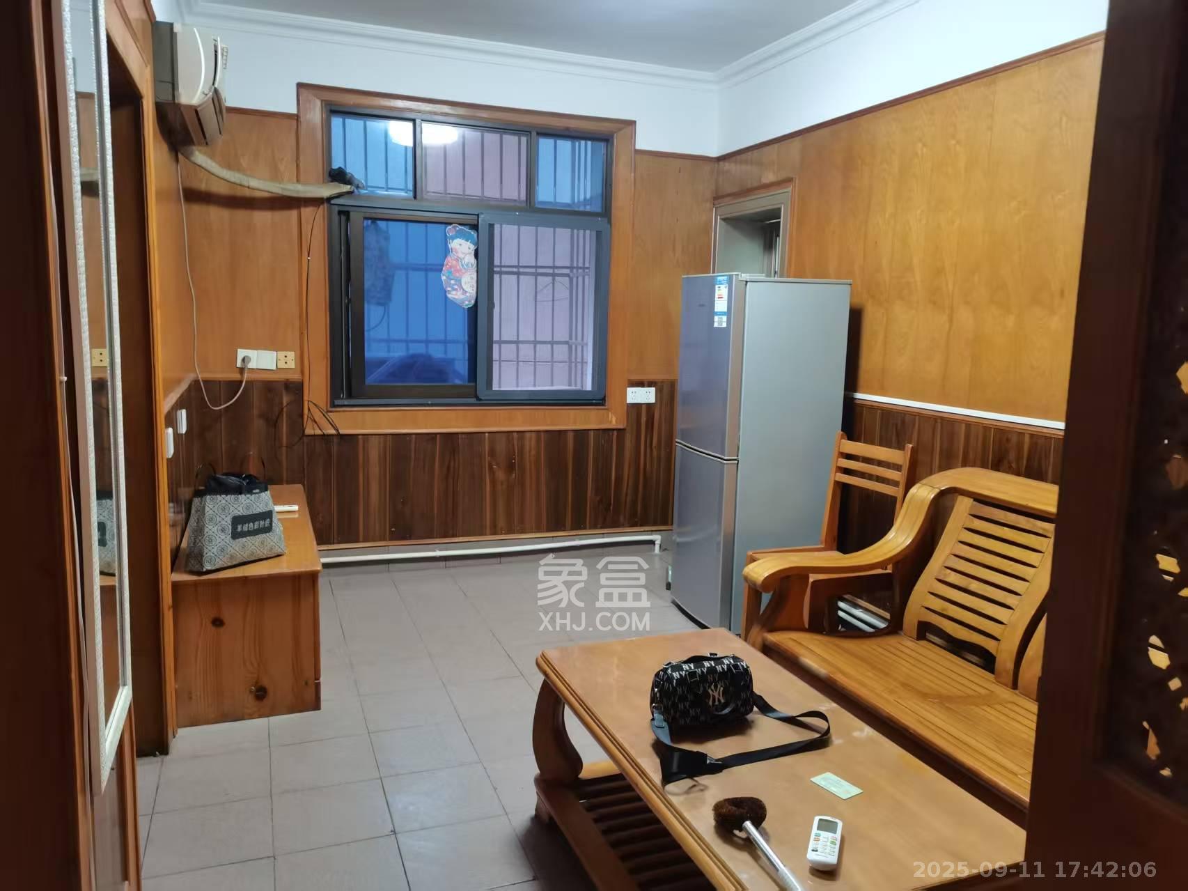 富雅坪社区(红墙巷) 2室1厅1卫 1900.0元/月 富雅坪社区(红墙巷) 2室1厅1卫 1900.0元/月室内图