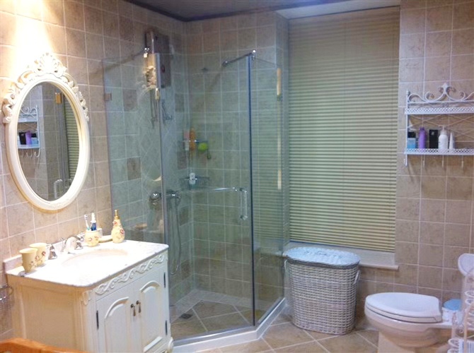 金碧文华 4室2厅2卫 4200.0元/月 金碧文华 4室2厅2卫 4200.0元/月室内图