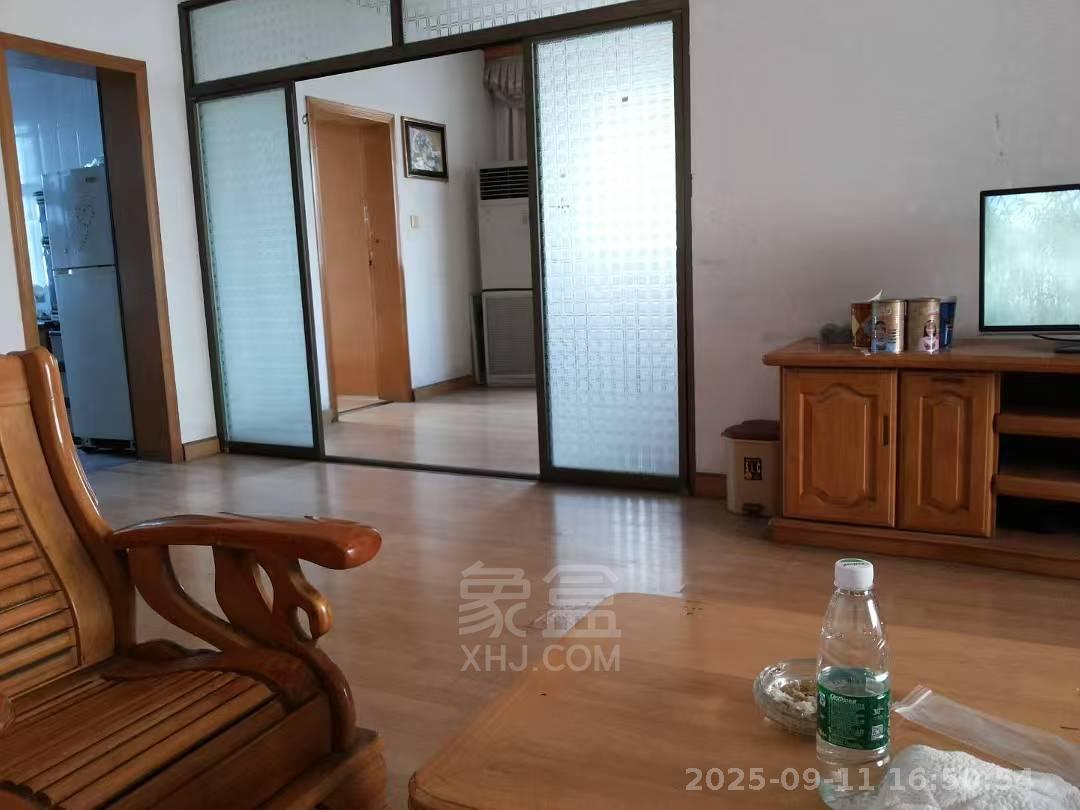 何家坳  2室1厅1卫    800.0元/月室内图