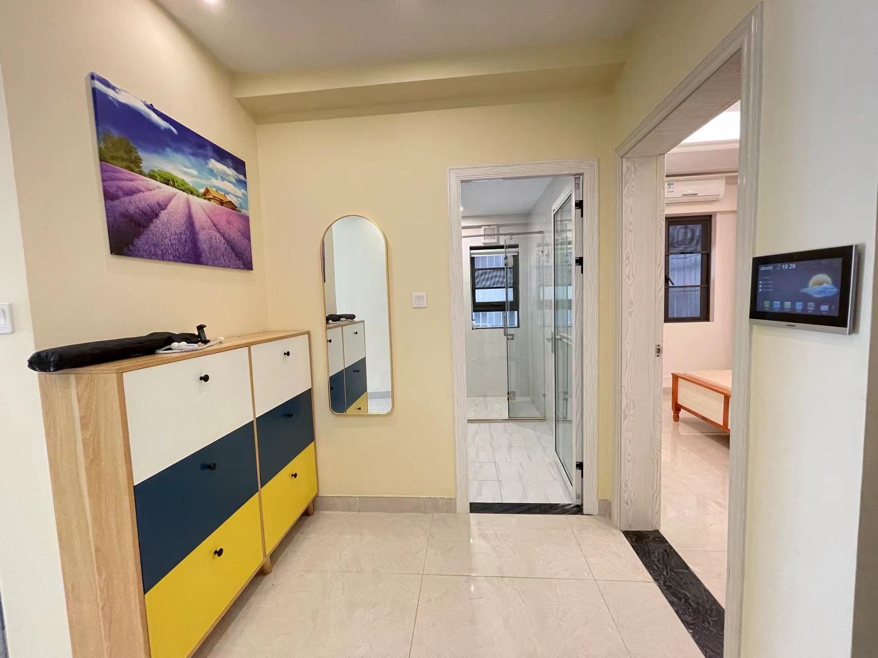 华润中心  2室1厅1卫    4000.0元/月 华润中心  2室1厅1卫    4000.0元/月室内图