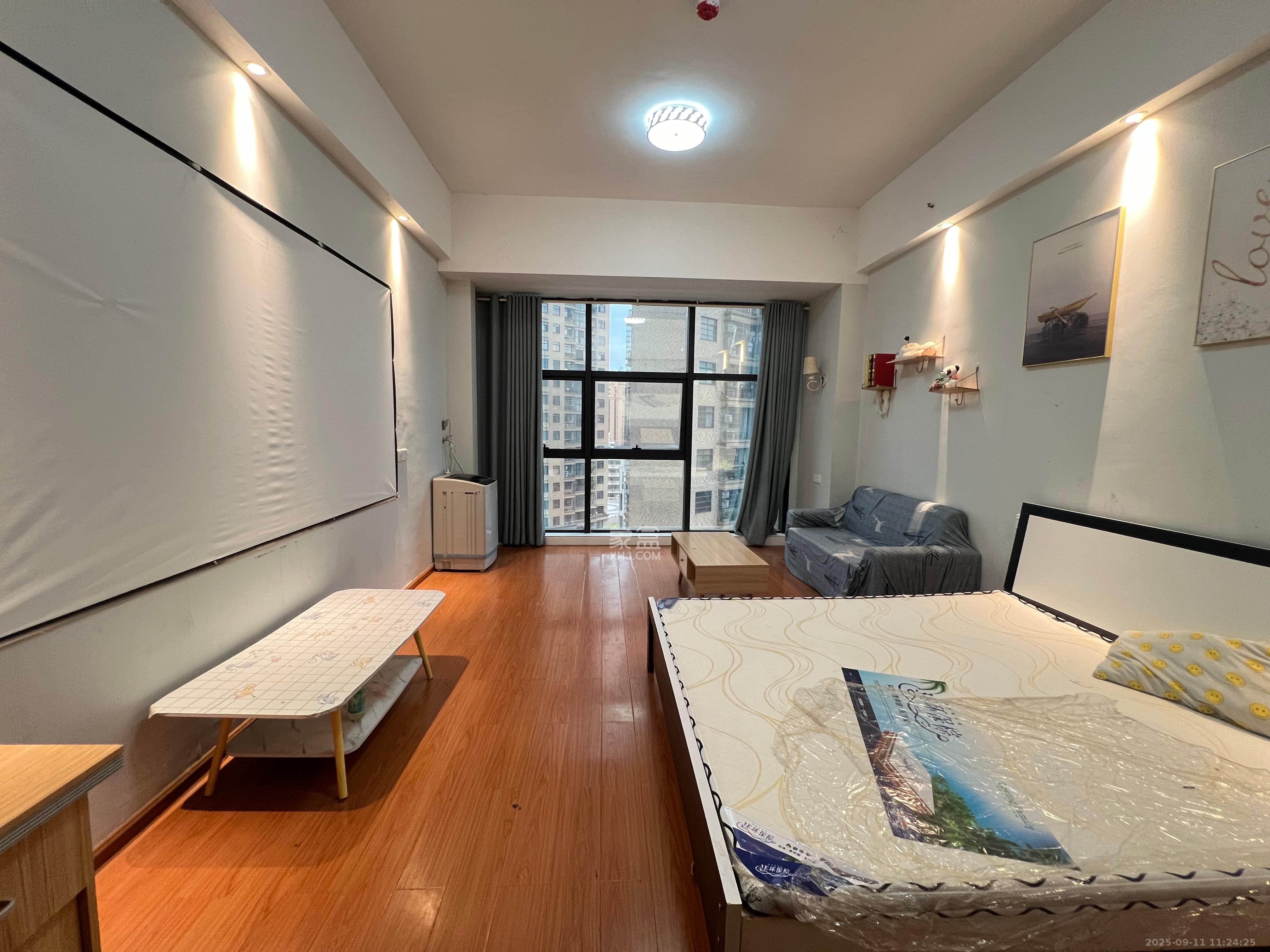 御溪国际 1室1厅1卫 1700.0元/月 御溪国际 1室1厅1卫 1700.0元/月室内图