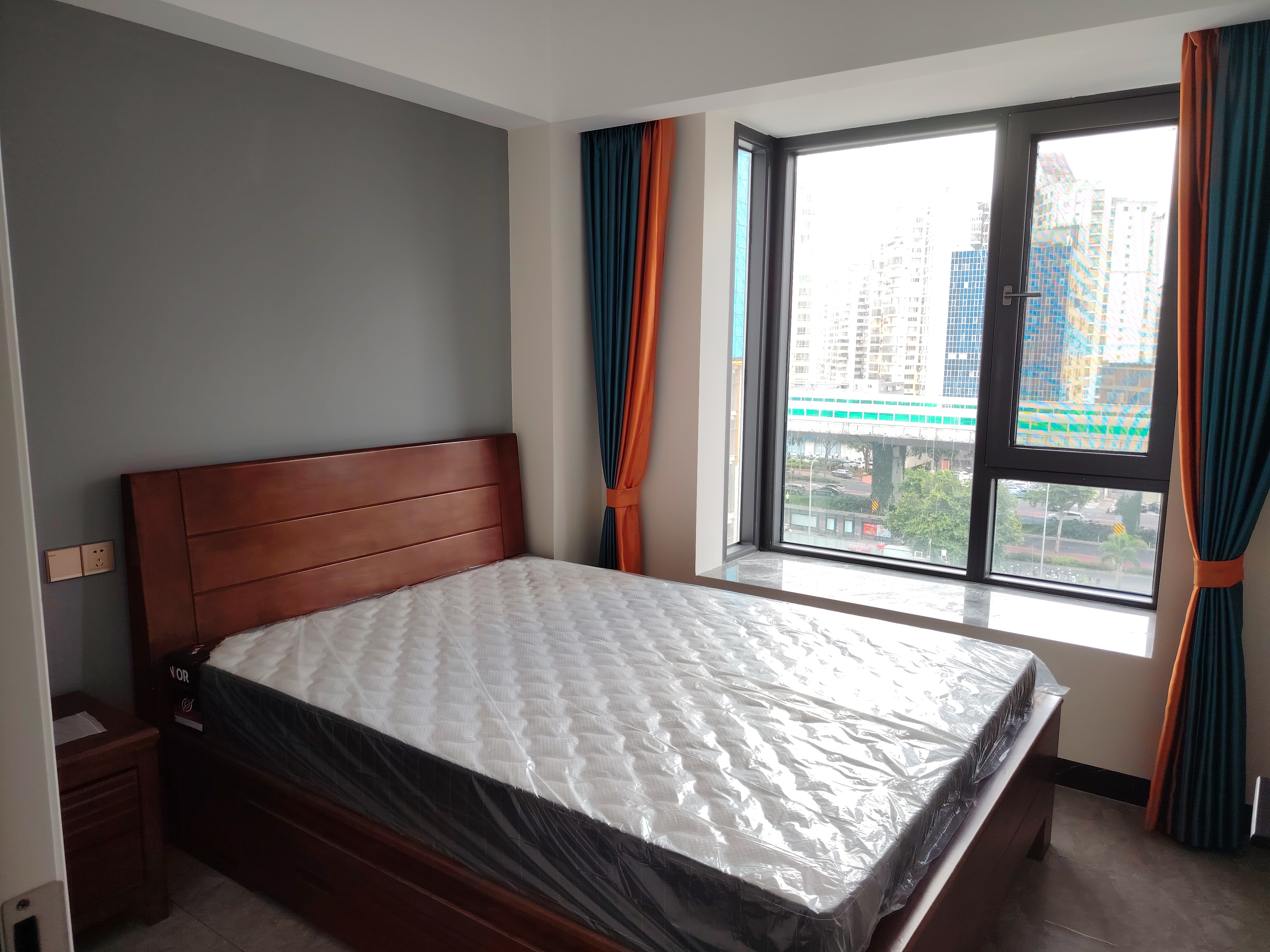 顺发新村 2室2厅1卫 2800.0元/月 顺发新村 2室2厅1卫 2800.0元/月室内图