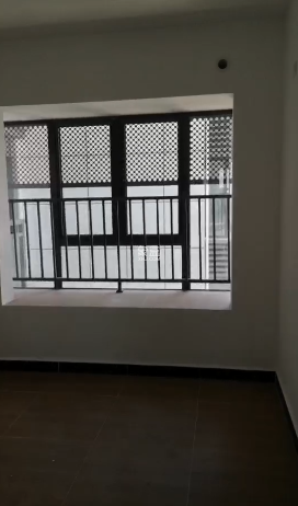 坡博家园五区 4室2厅1卫 3200.0元/月 坡博家园五区 4室2厅1卫 3200.0元/月室内图