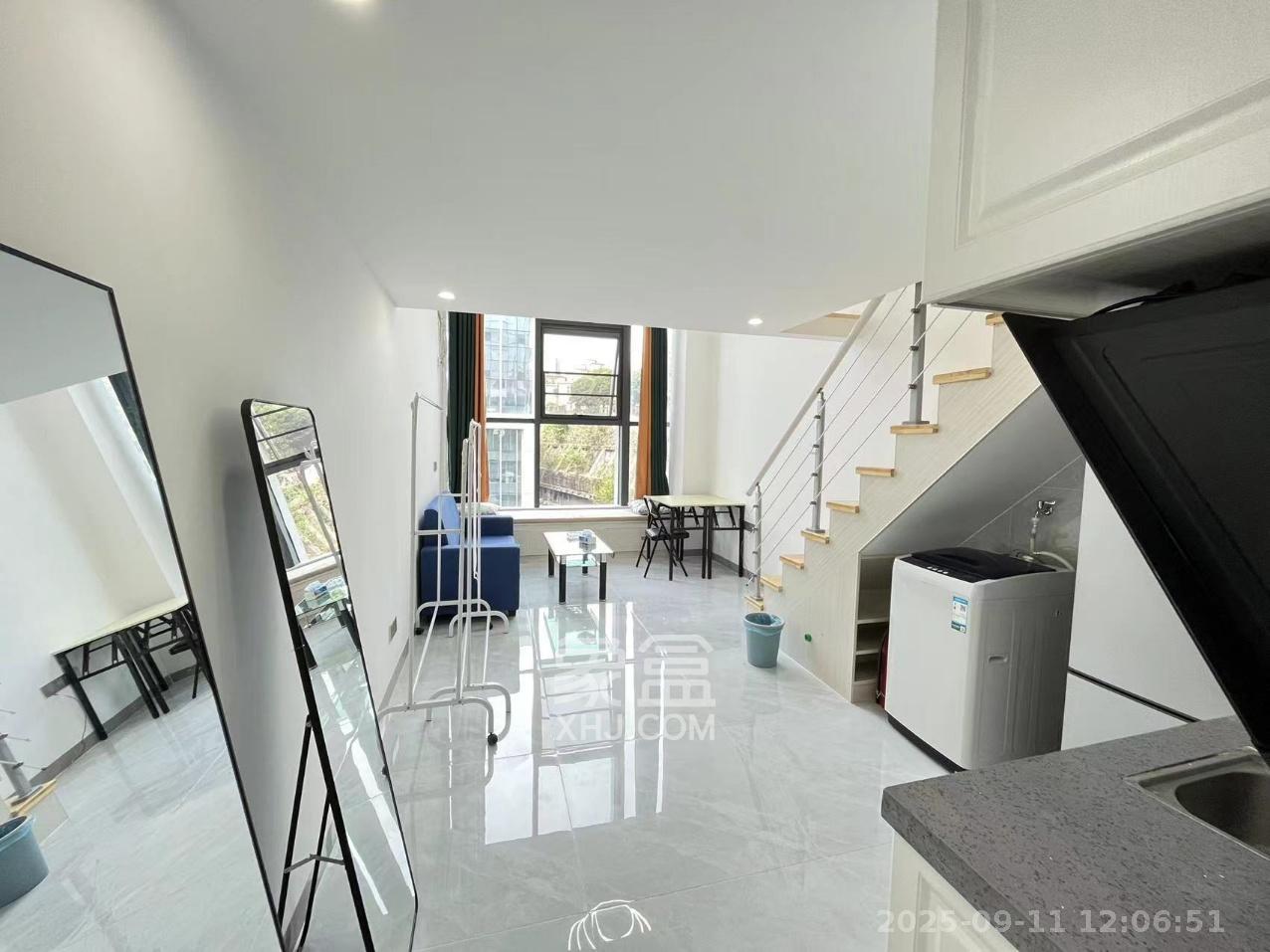 裕天国际商汇中心 1室1厅1卫 1500.0元/月 裕天国际商汇中心 1室1厅1卫 1500.0元/月室内图