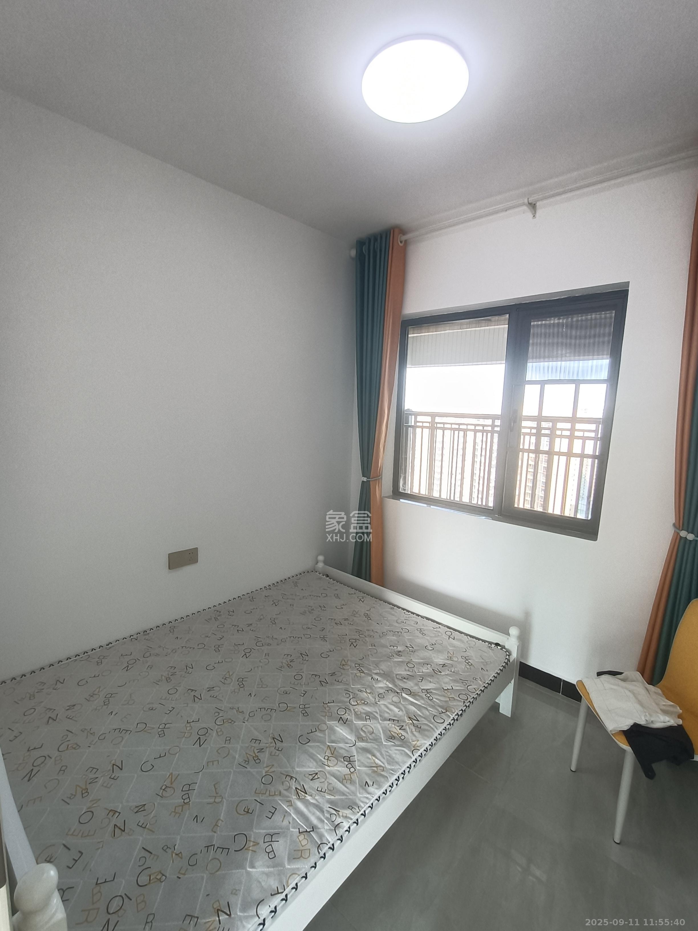 中南国际眼镜城(中伟商业中心) 3室0厅0卫 2200.0元/月 中南国际眼镜城(中伟商业中心) 3室0厅0卫 2200.0元/月室内图