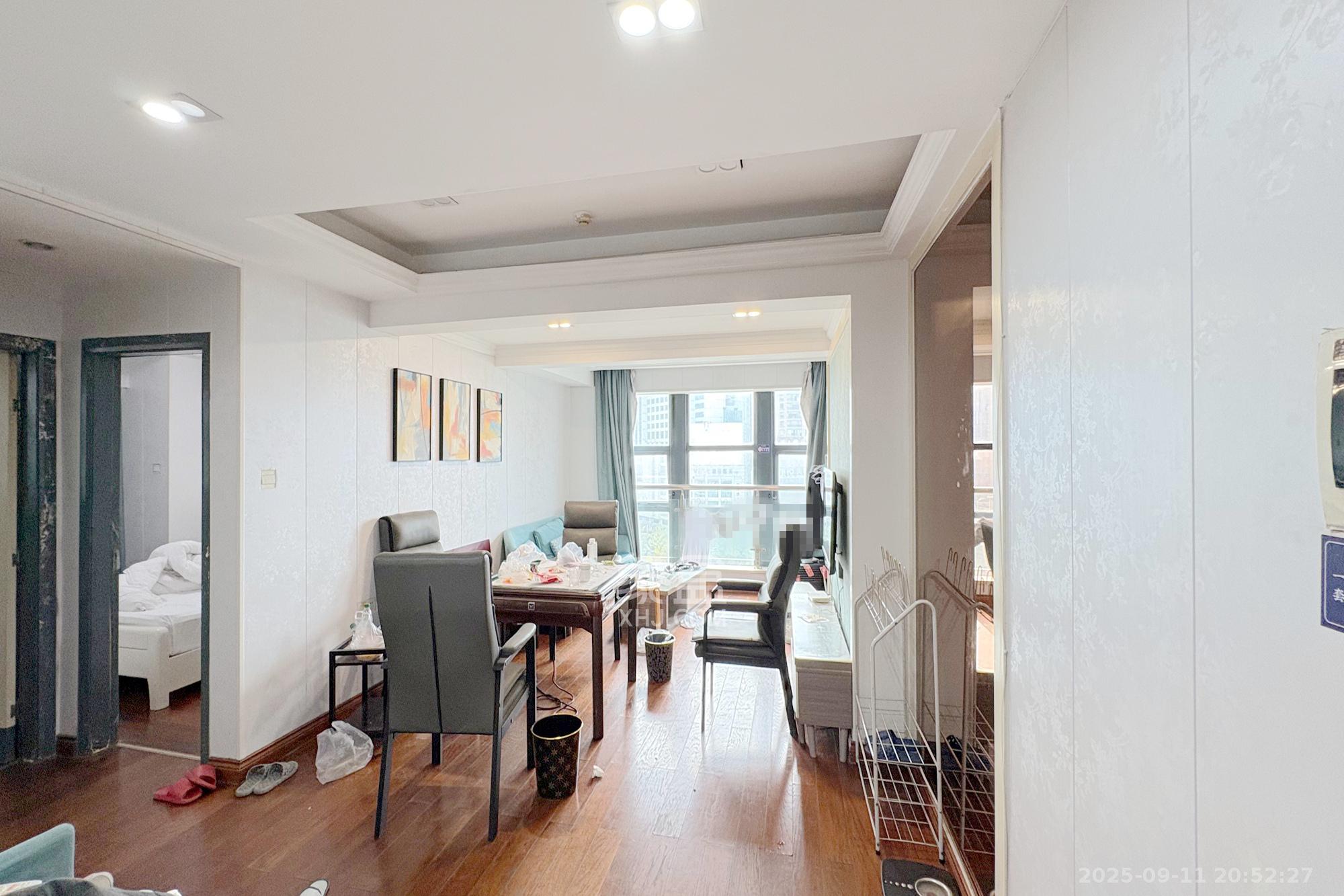 壹号公馆  2室1厅1卫    96.0万 壹号公馆  2室1厅1卫    96.0万