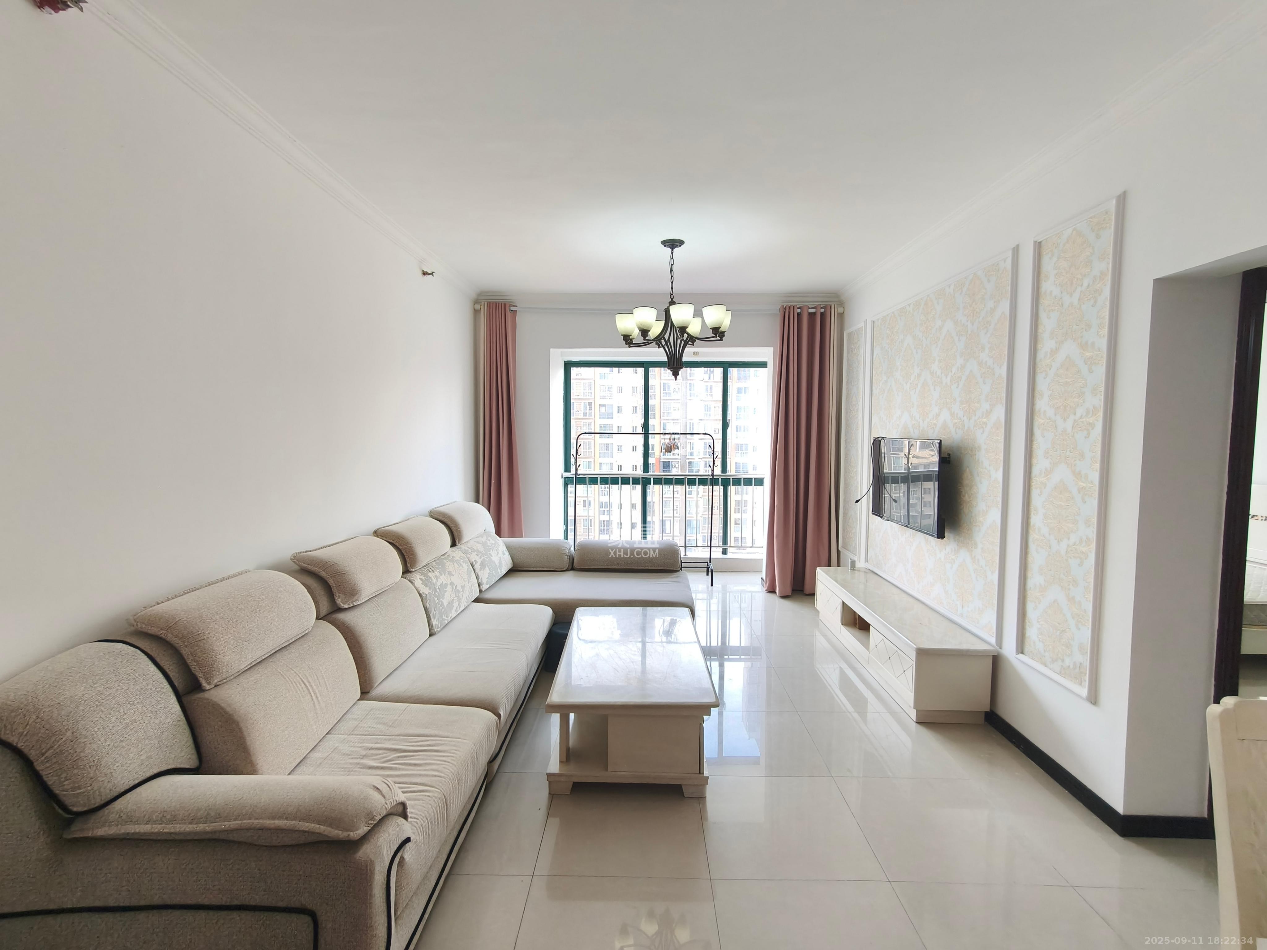 华天LOHO小镇  2室2厅1卫    1600.0元/月室内图