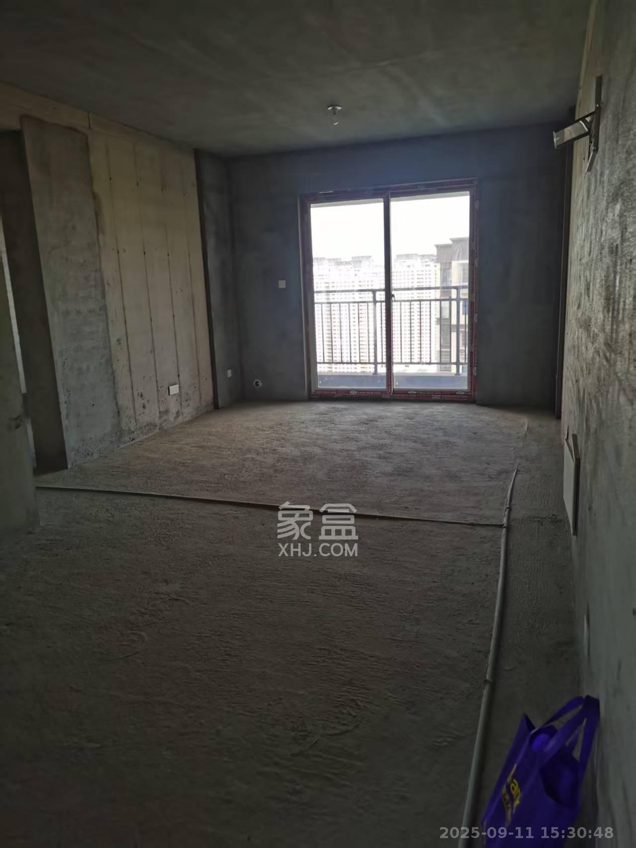 新宇东升家园  3室1厅1卫    1000.0元/月