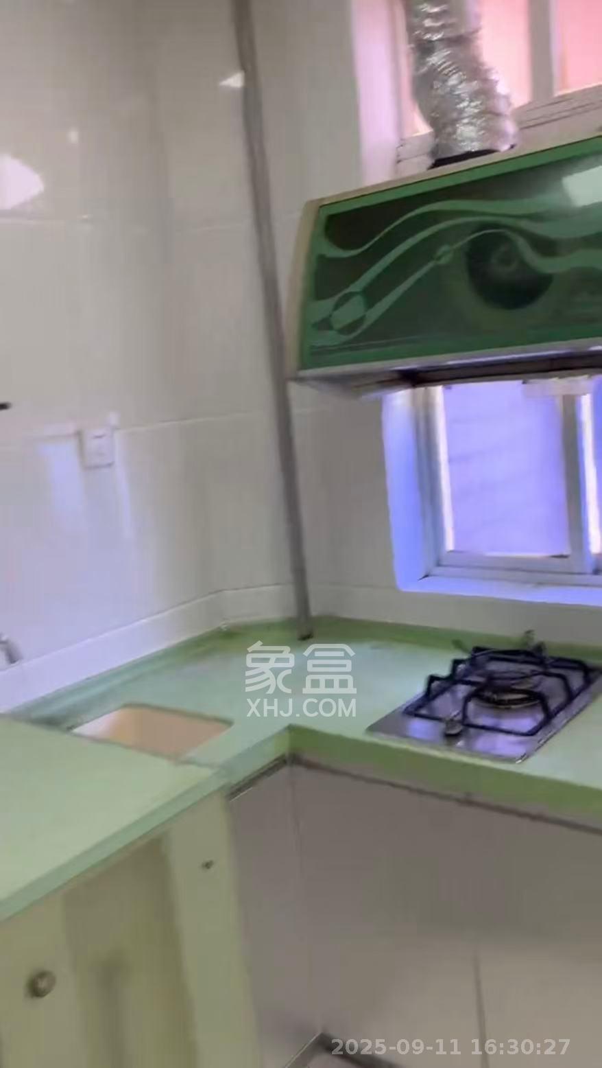 星语林名园 1室1厅1卫 1300.0元/月 星语林名园 1室1厅1卫 1300.0元/月室内图