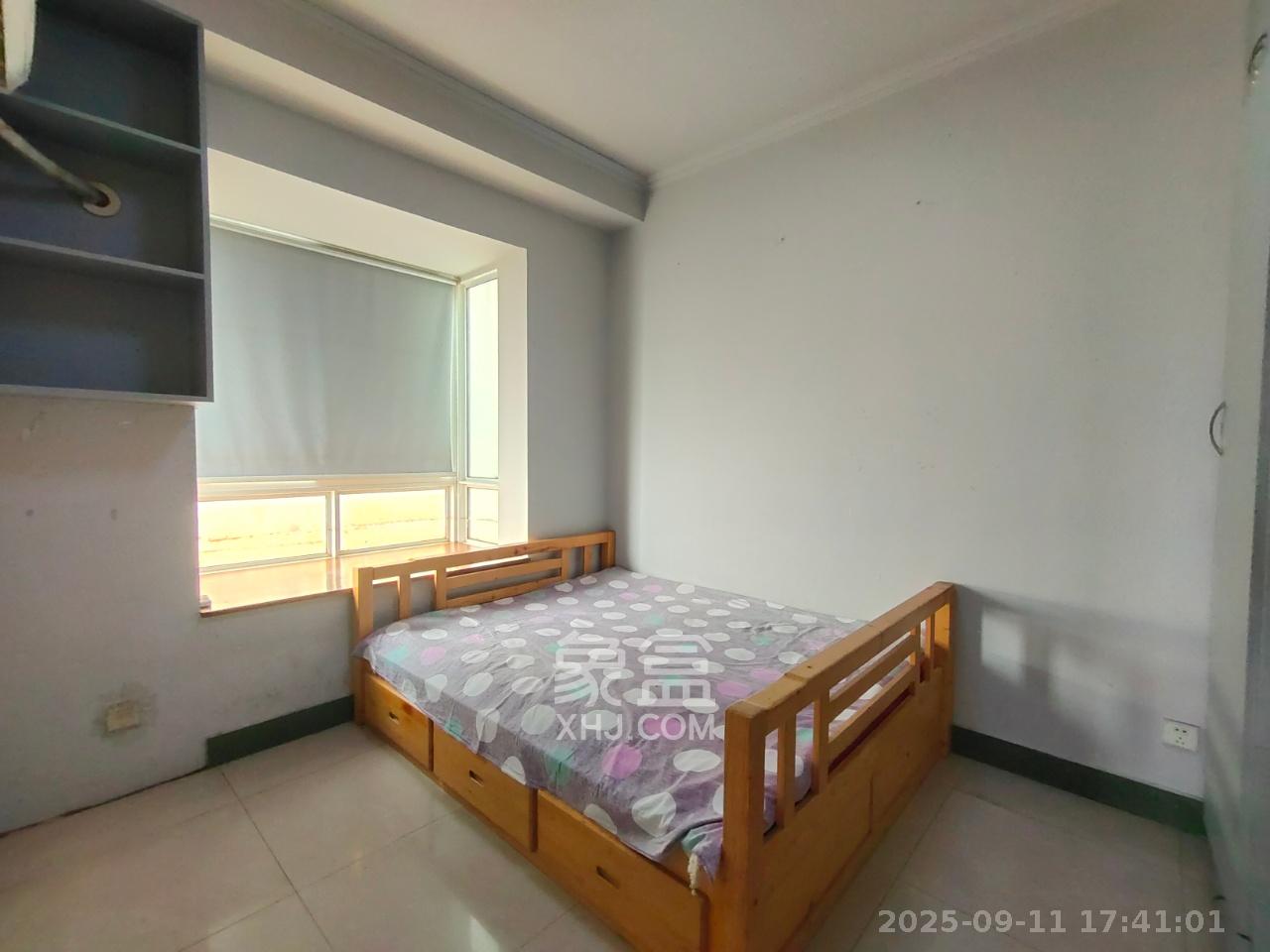 佳润新城（佳润新都）  2室1厅1卫    2400.0元/月室内图