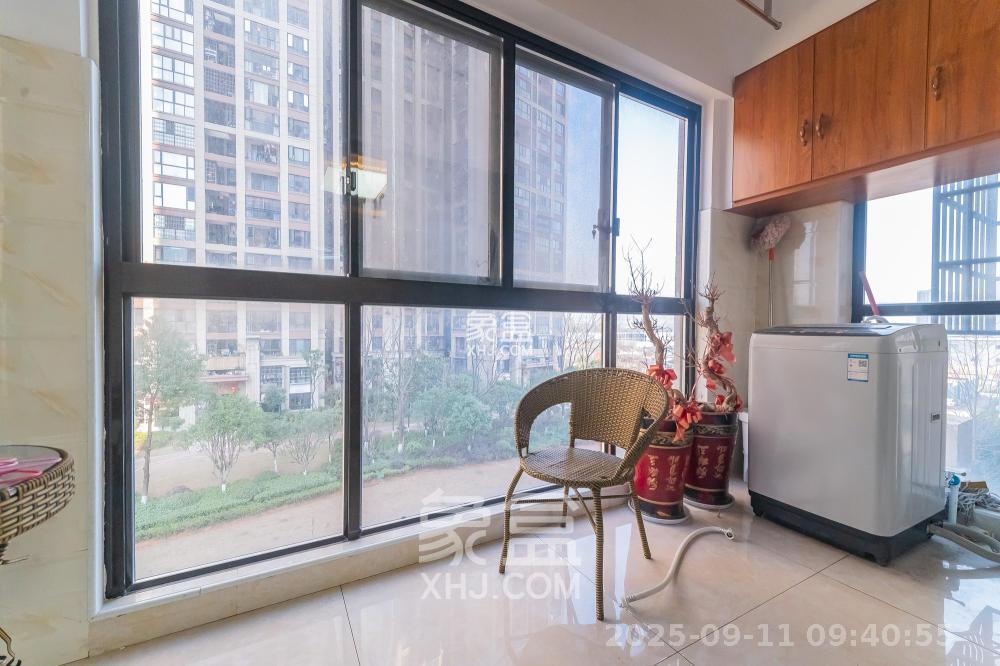 国泰九龙湾 4室2厅2卫 3000.0元/月 国泰九龙湾 4室2厅2卫 3000.0元/月室内图