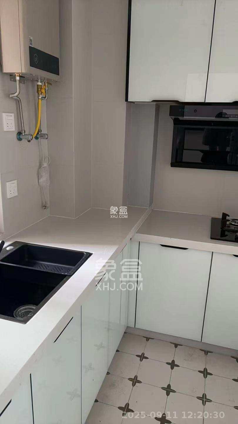 九龙领仕汇 1室0厅0卫 1100.0元/月 九龙领仕汇 1室0厅0卫 1100.0元/月室内图