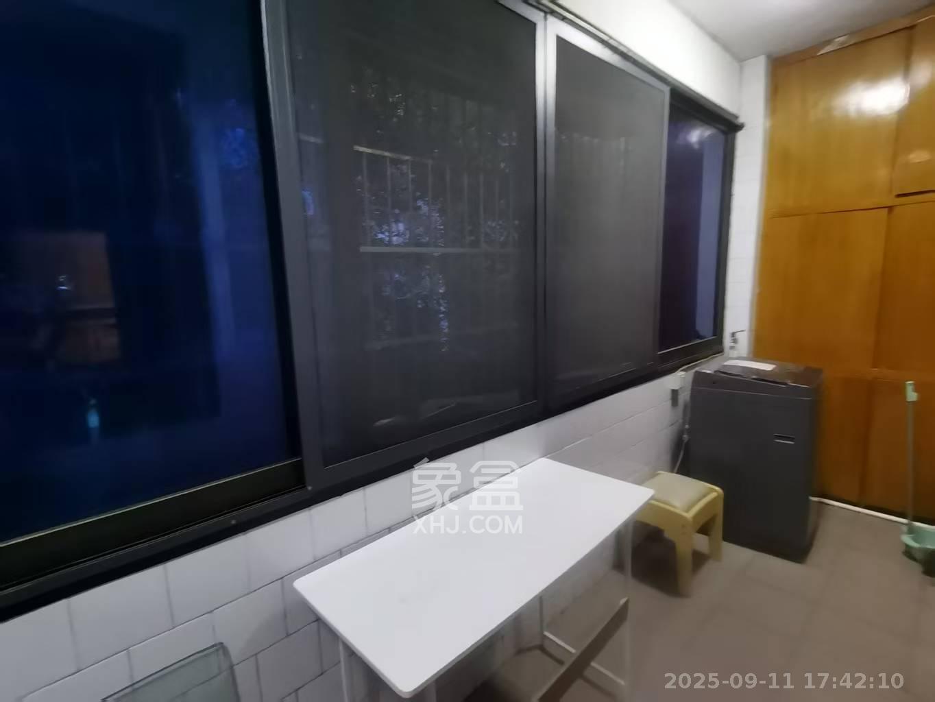 富雅坪社区(红墙巷) 2室1厅1卫 1900.0元/月 富雅坪社区(红墙巷) 2室1厅1卫 1900.0元/月室内图