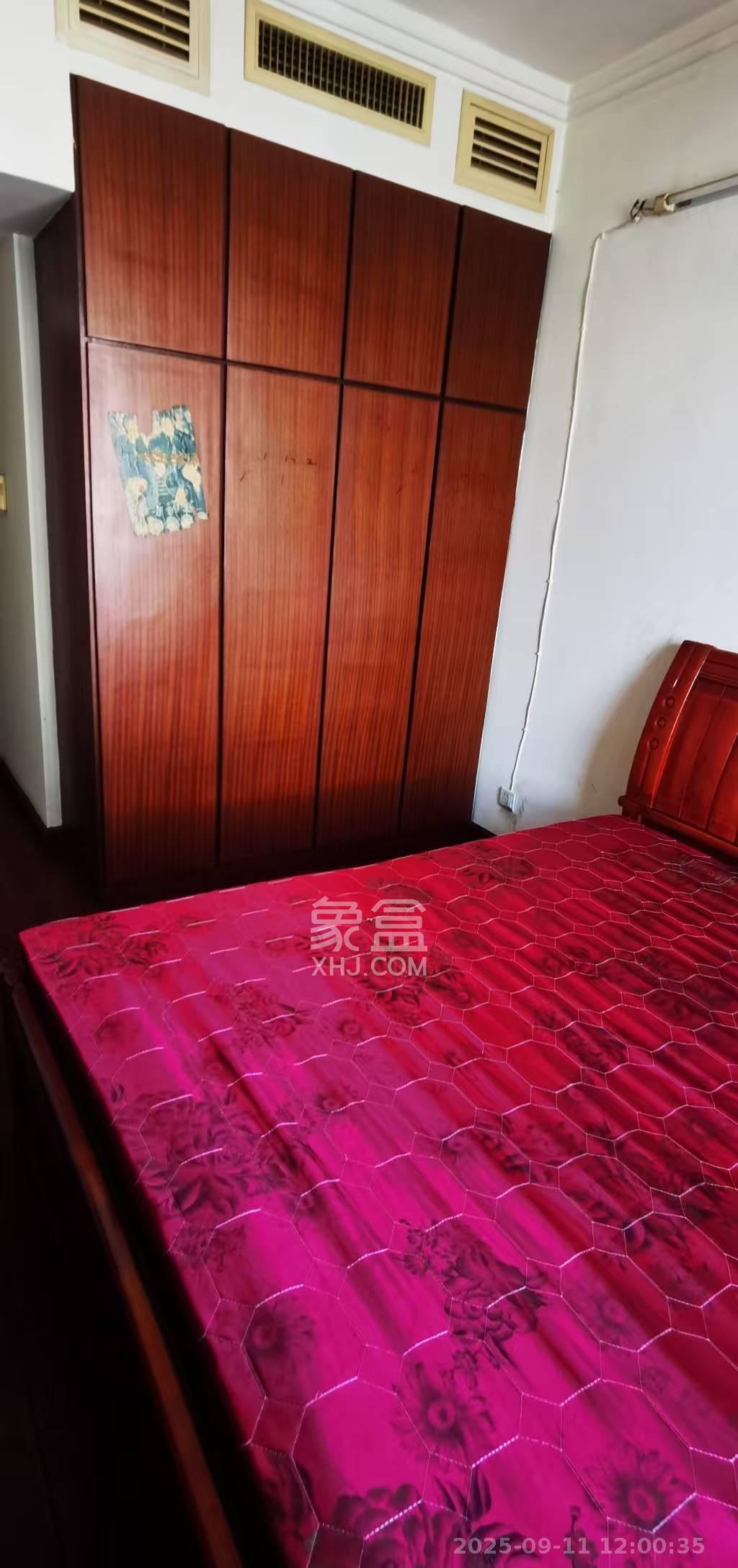 锦绣华天  5室2厅2卫    5500.0元/月室内图