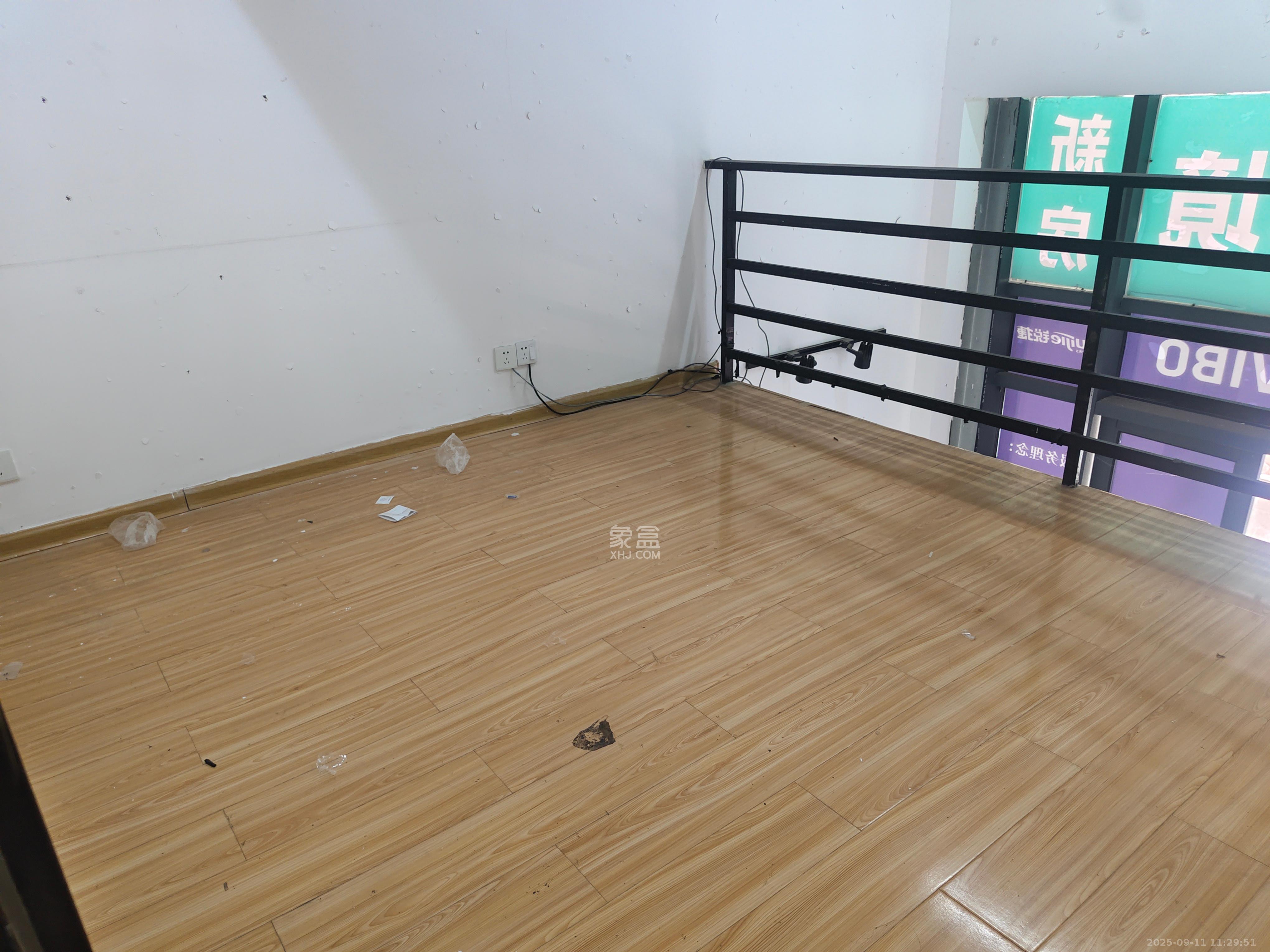 裕天国际商汇中心   28.0㎡      2200.0元/月室内图