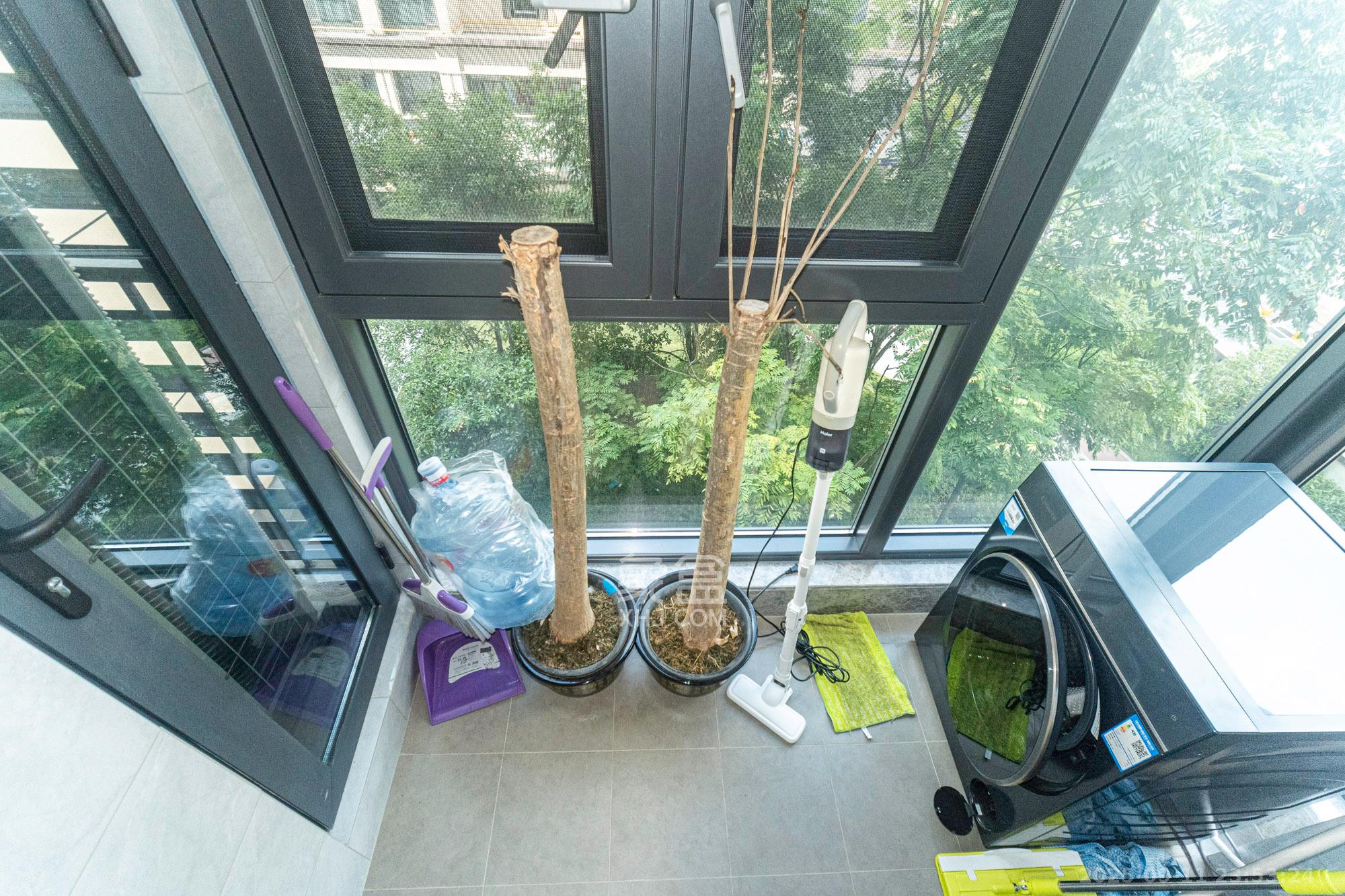 运达锦绣广场  4室2厅2卫    168.0万 运达锦绣广场  4室2厅2卫    168.0万阳台