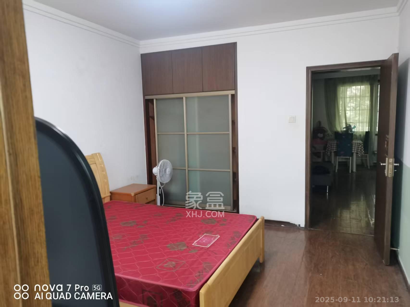 广厦新苑  2室1厅1卫    1800.0元/月室内图