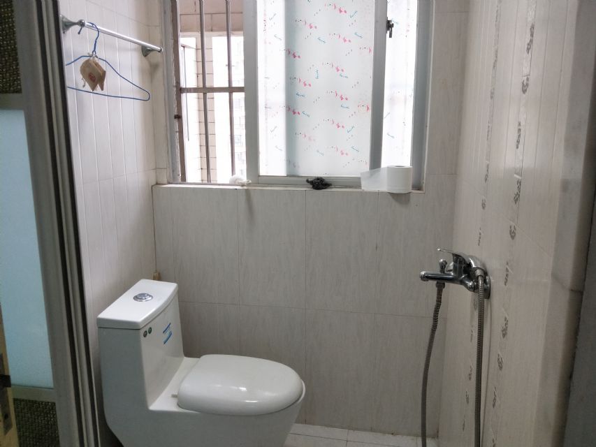 榭园 3室2厅2卫 3000.0元/月 榭园 3室2厅2卫 3000.0元/月室内图