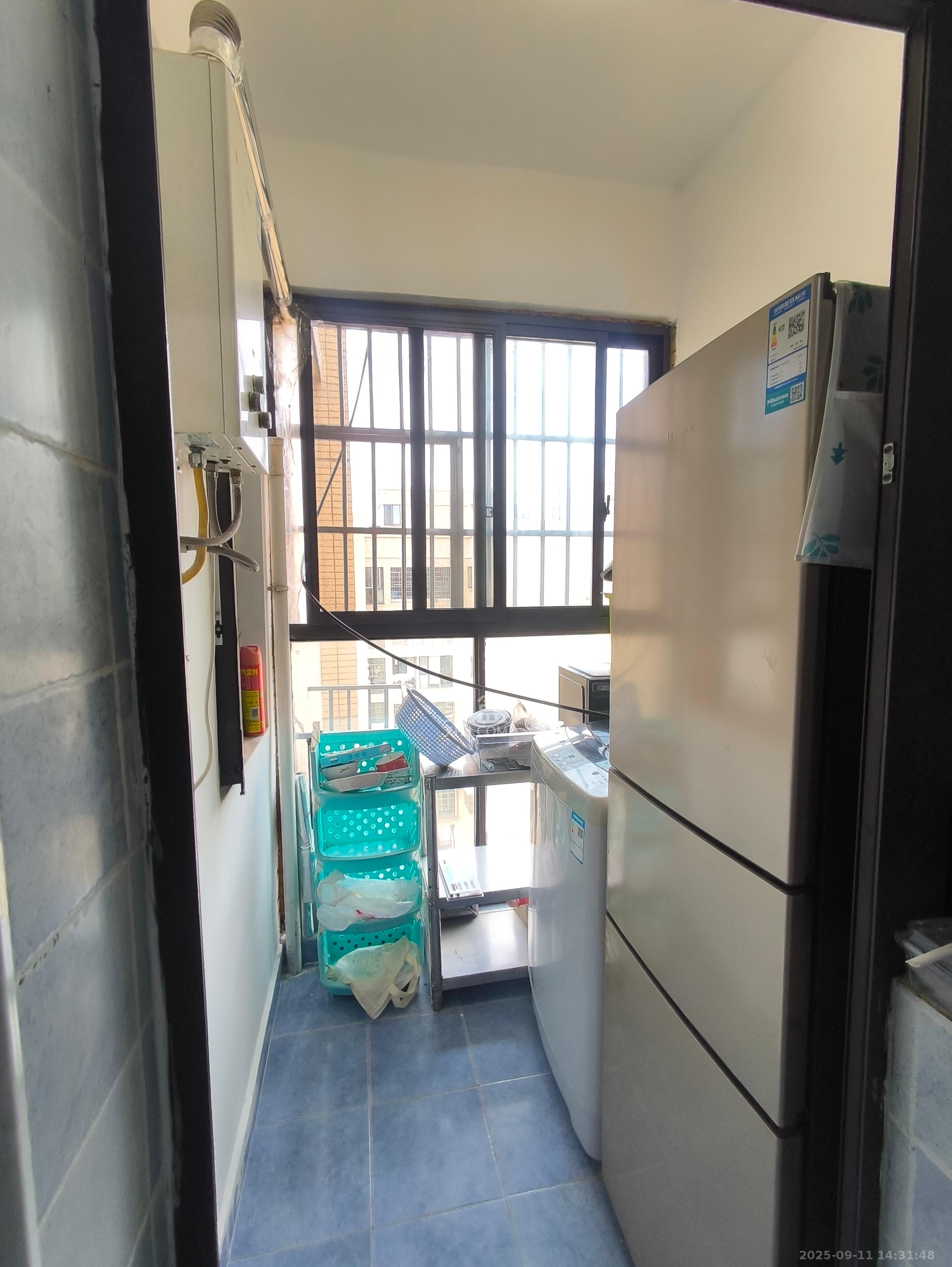 湖南报业文化城（米地亚家园）  3室2厅1卫    1800.0元/月室内图