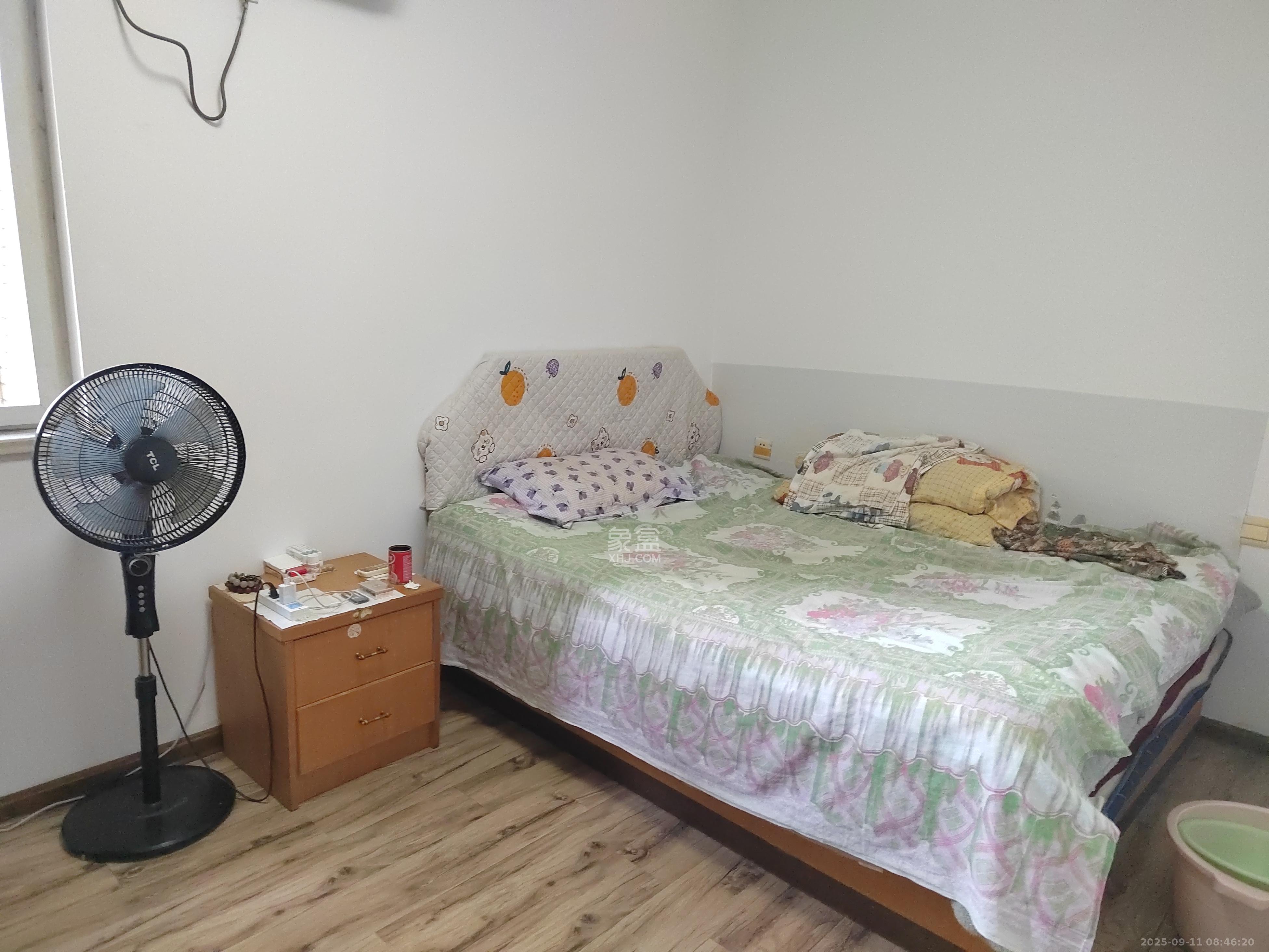 华银南苑 3室1厅2卫 2200.0元/月 华银南苑 3室1厅2卫 2200.0元/月室内图