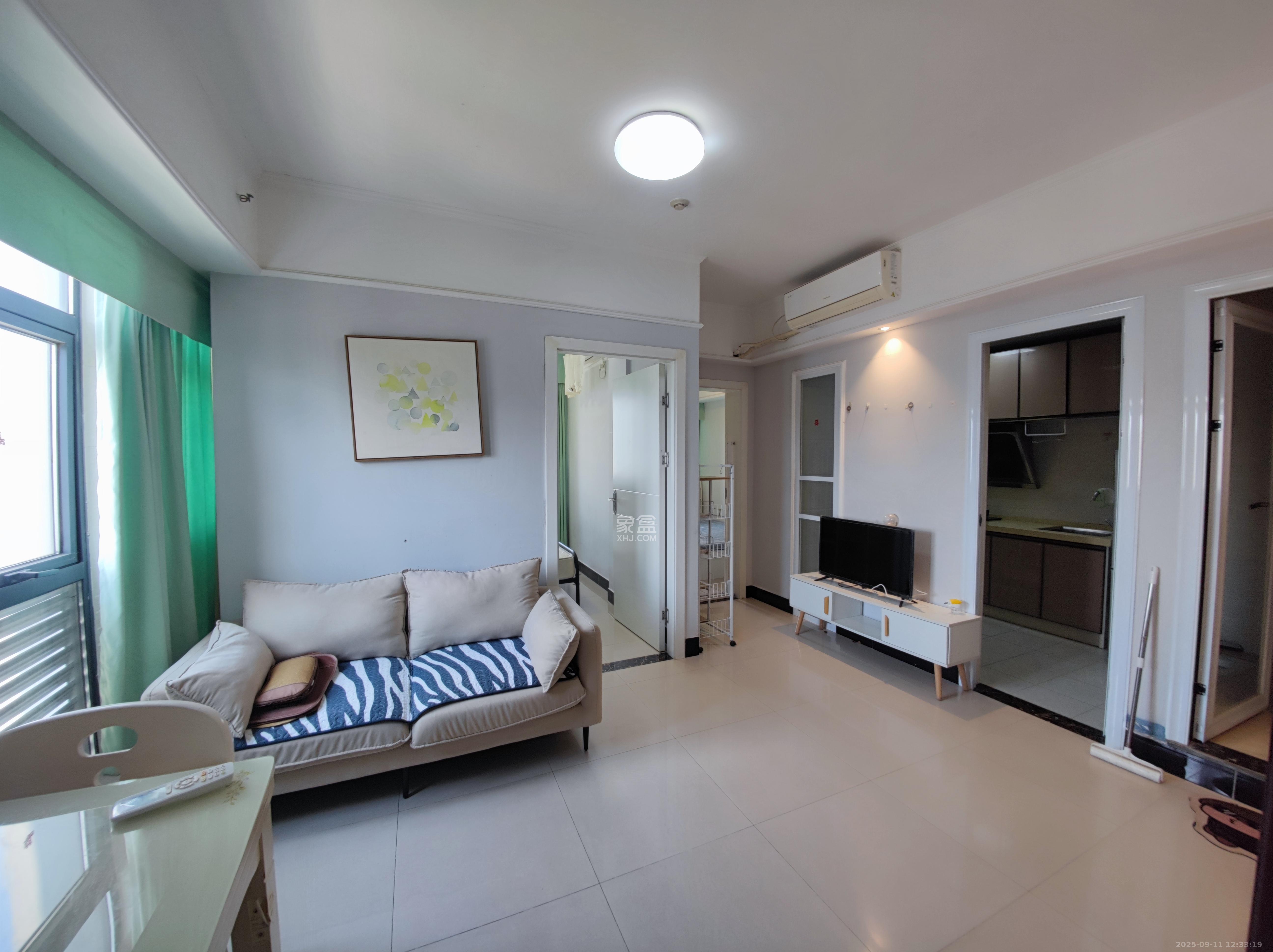 欧亚达国际广场  2室1厅1卫    2200.0元/月室内图