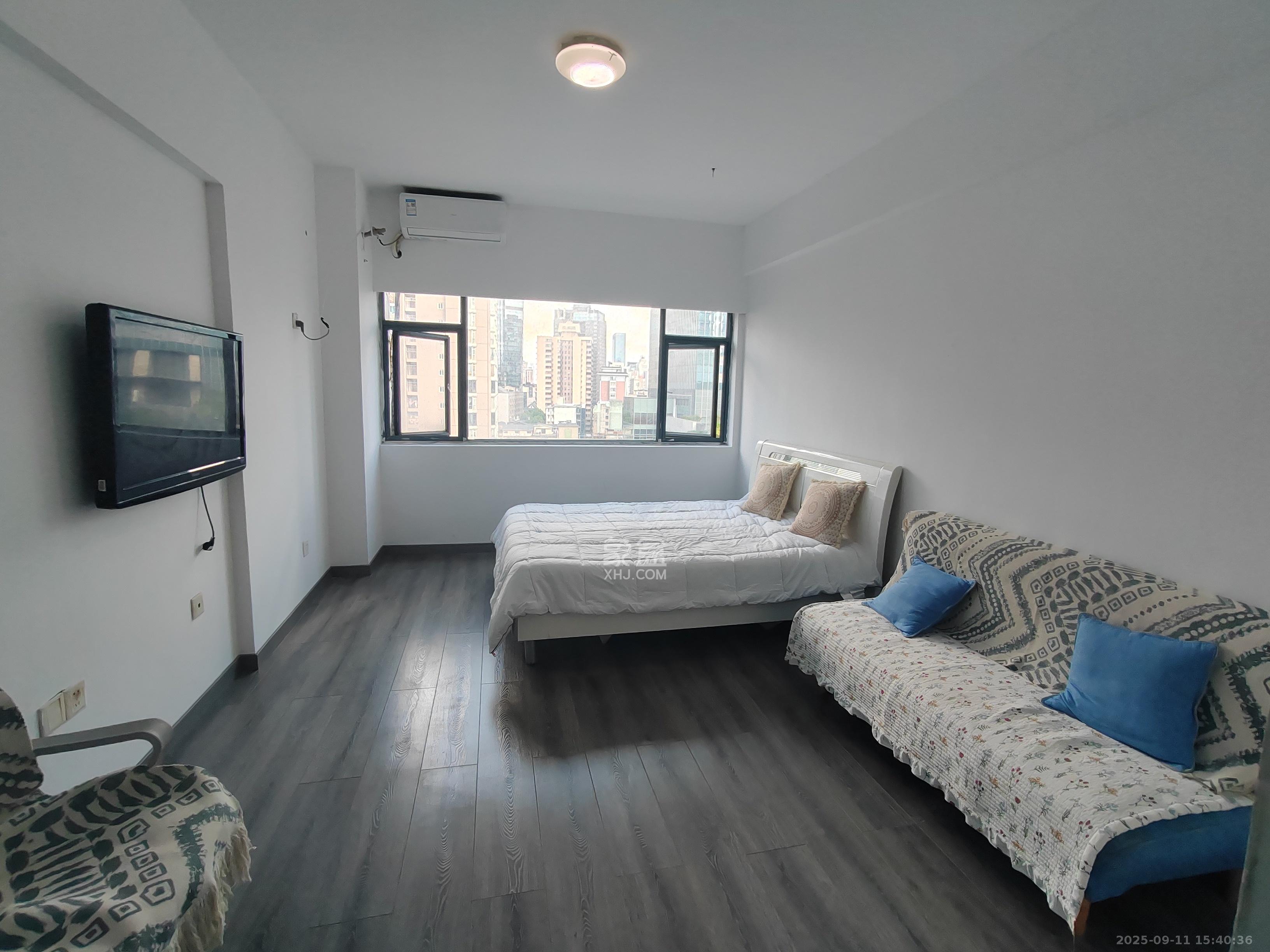 蚂蚁工房  1室1厅1卫    1600.0元/月 蚂蚁工房  1室1厅1卫    1600.0元/月