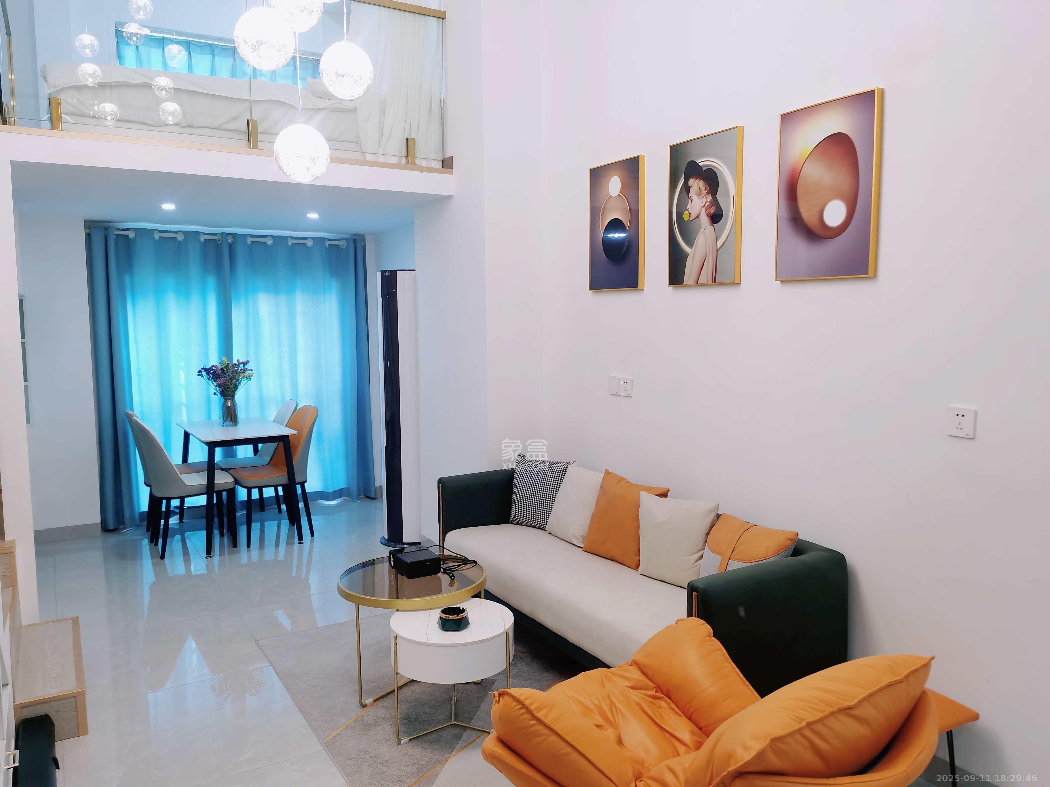 岳泰理想城 2室1厅2卫 2400.0元/月 岳泰理想城 2室1厅2卫 2400.0元/月室内图