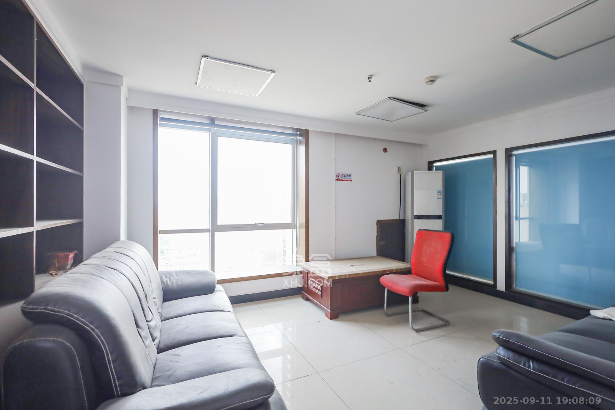 盛大泽西城  1室0厅0卫    46.0万 盛大泽西城  1室0厅0卫    46.0万卧室