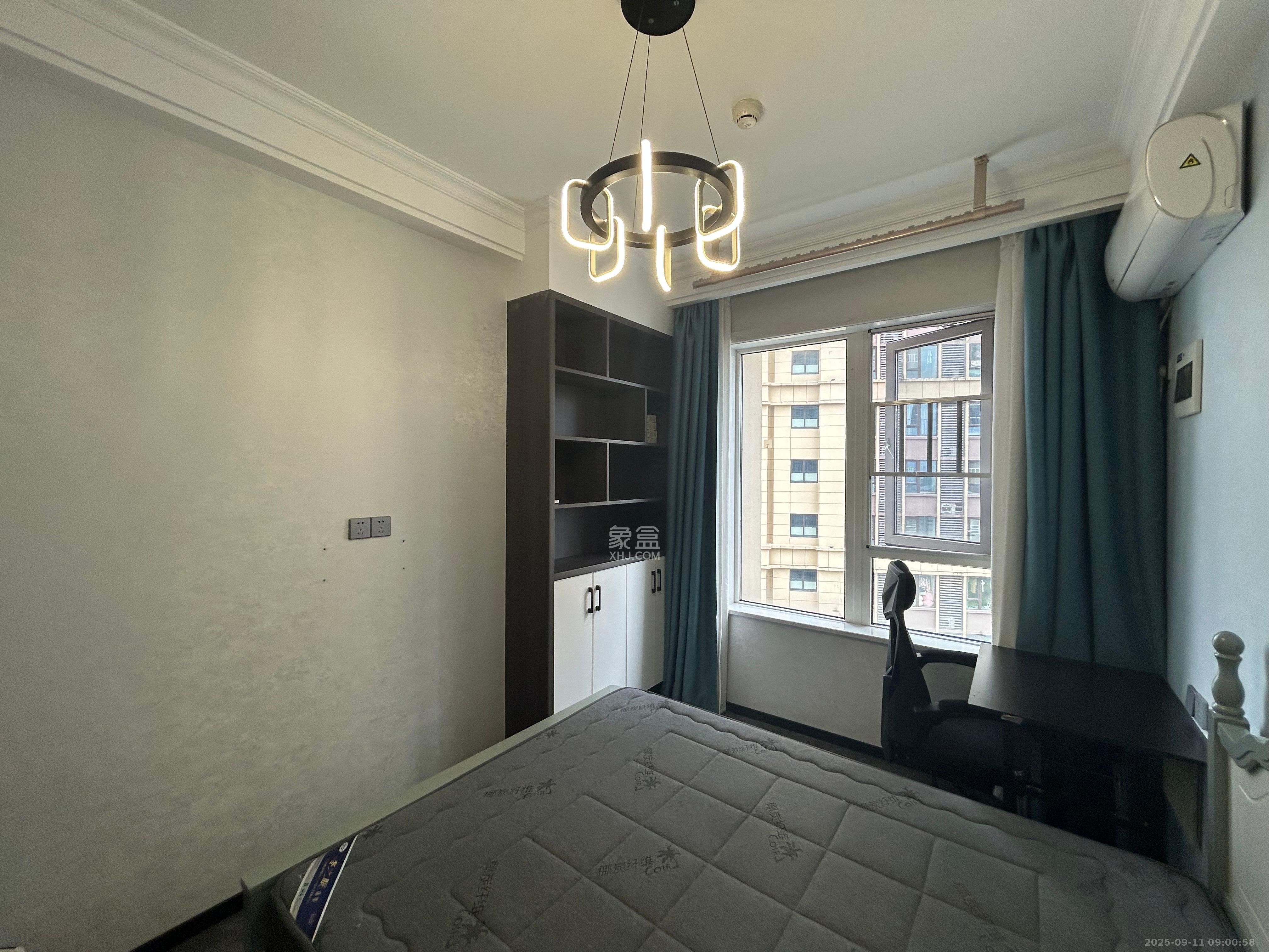 保利香槟国际 1室1厅1卫 1200.0元/月 保利香槟国际 1室1厅1卫 1200.0元/月室内图