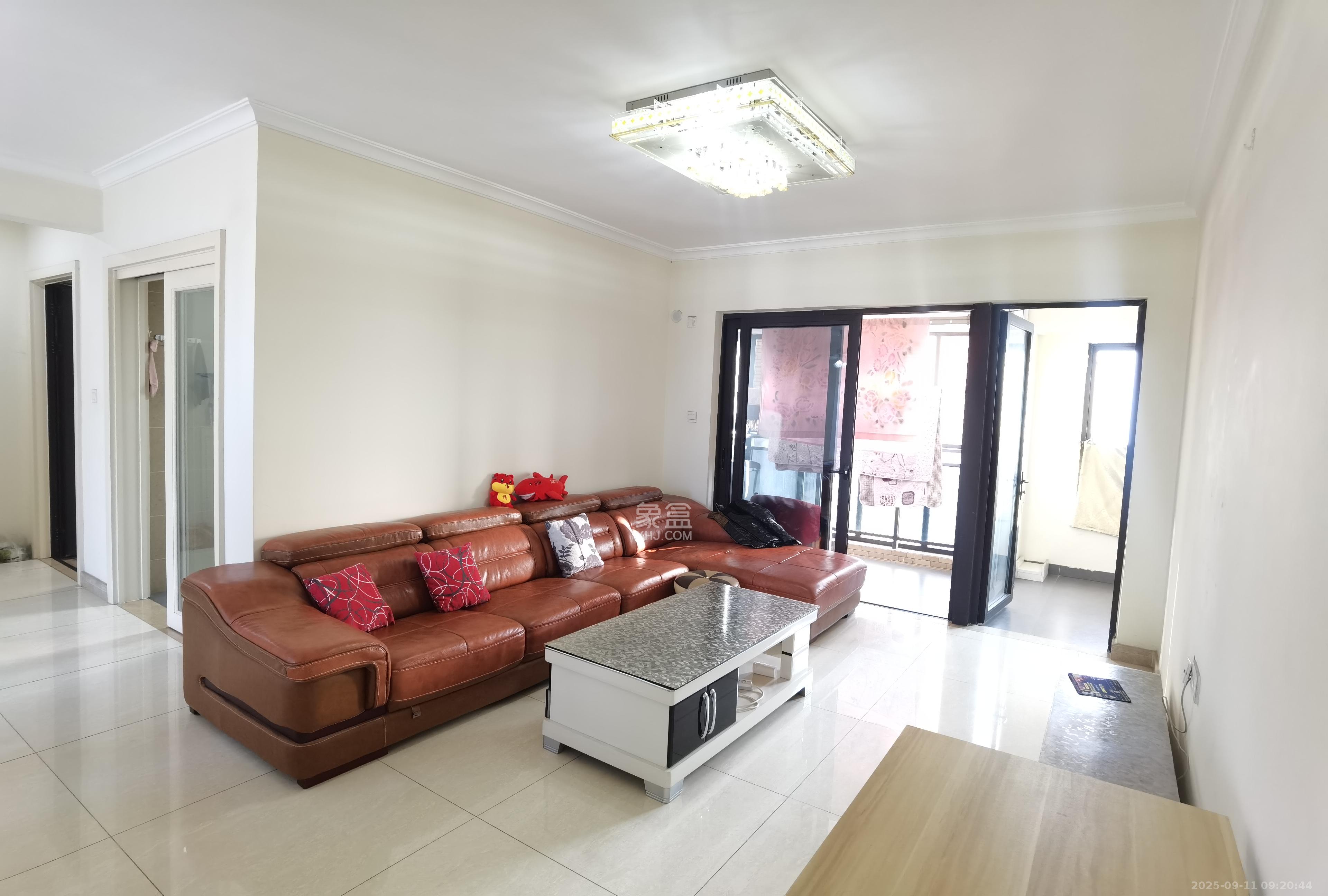 时代倾城一期 3室2厅2卫 2000.0元/月 时代倾城一期 3室2厅2卫 2000.0元/月室内图