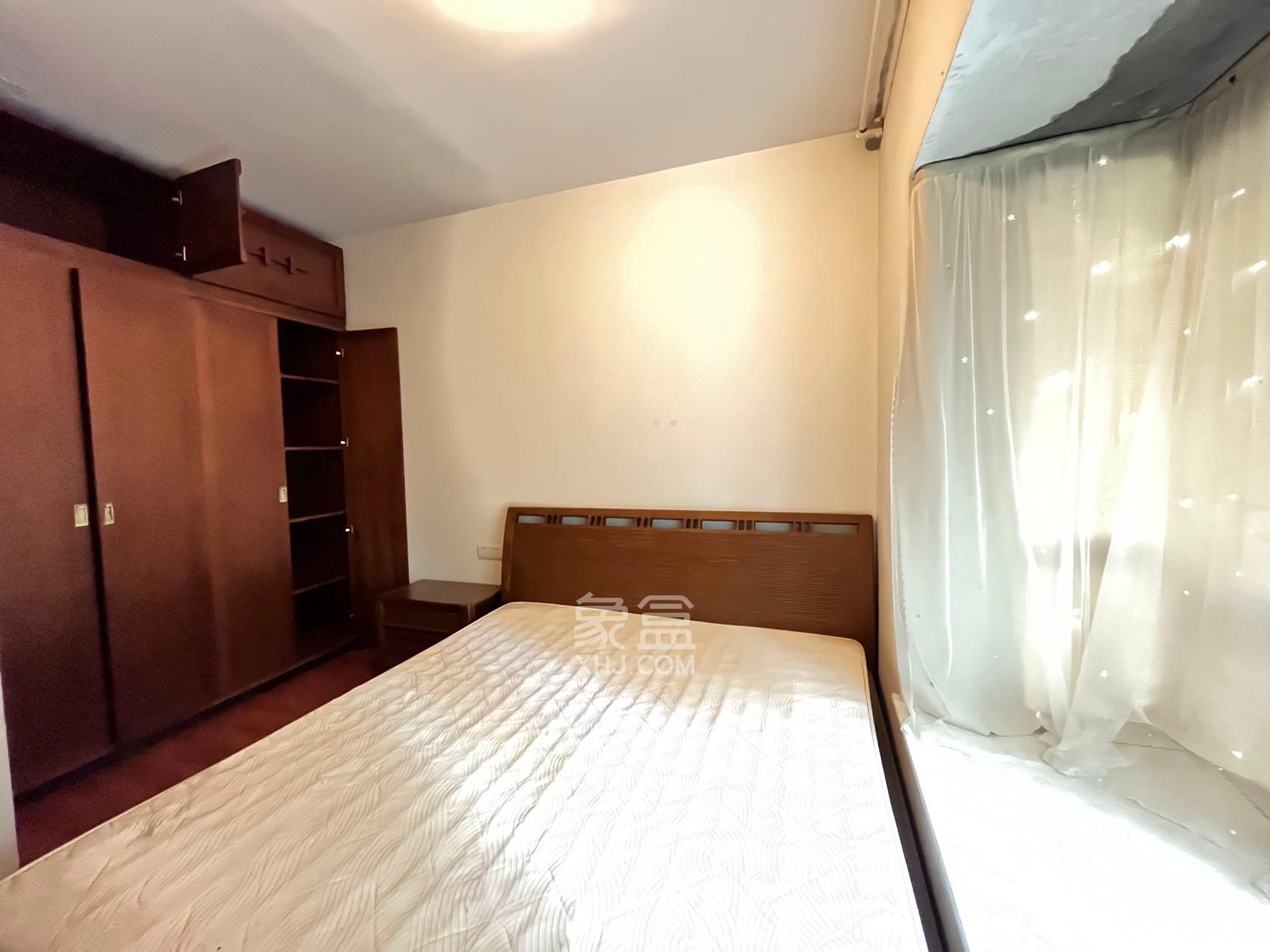 格林星城  3室2厅2卫    3600.0元/月室内图