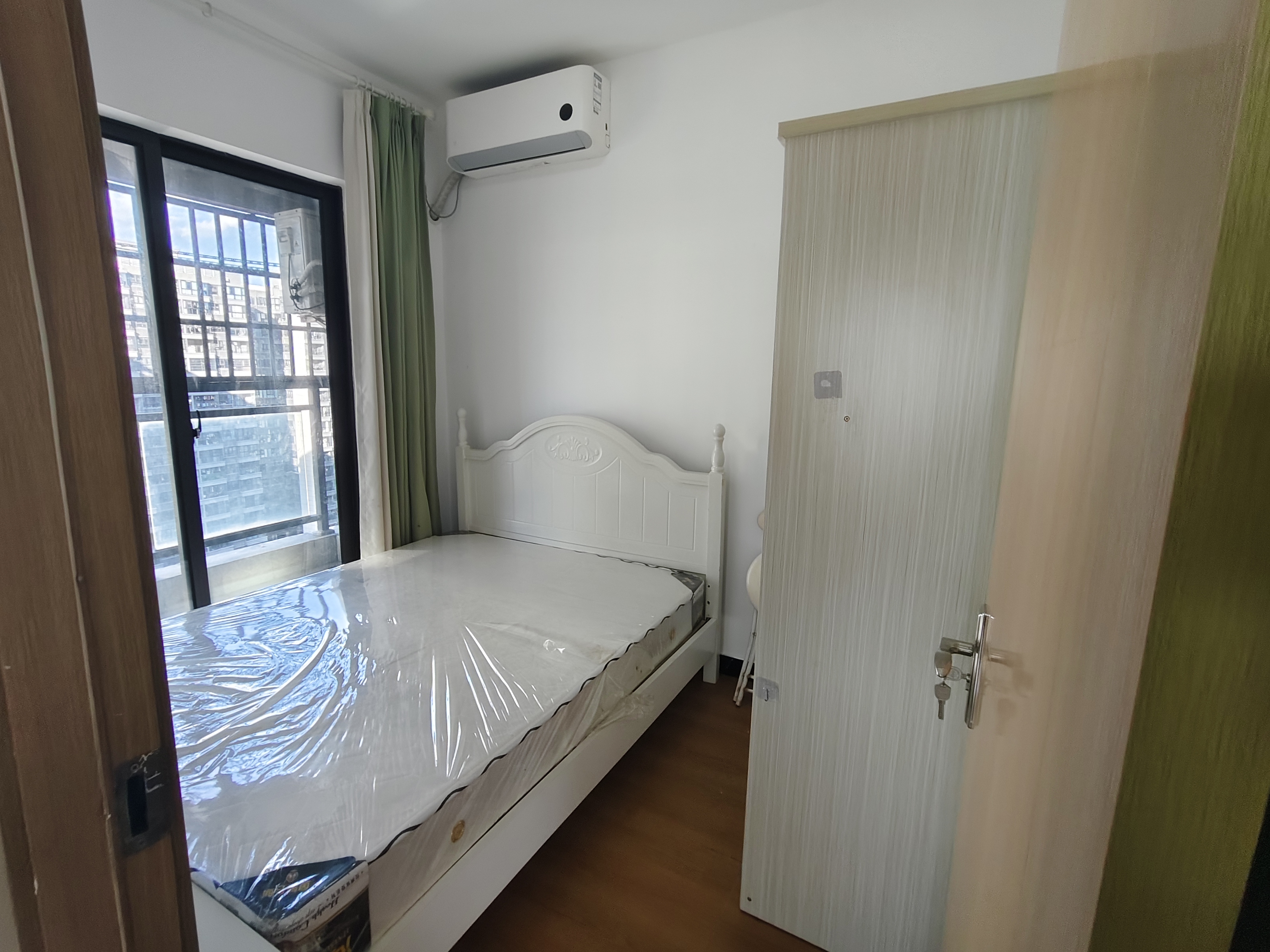坡博家园三区  2室2厅1卫   2800.00元/月室内图
