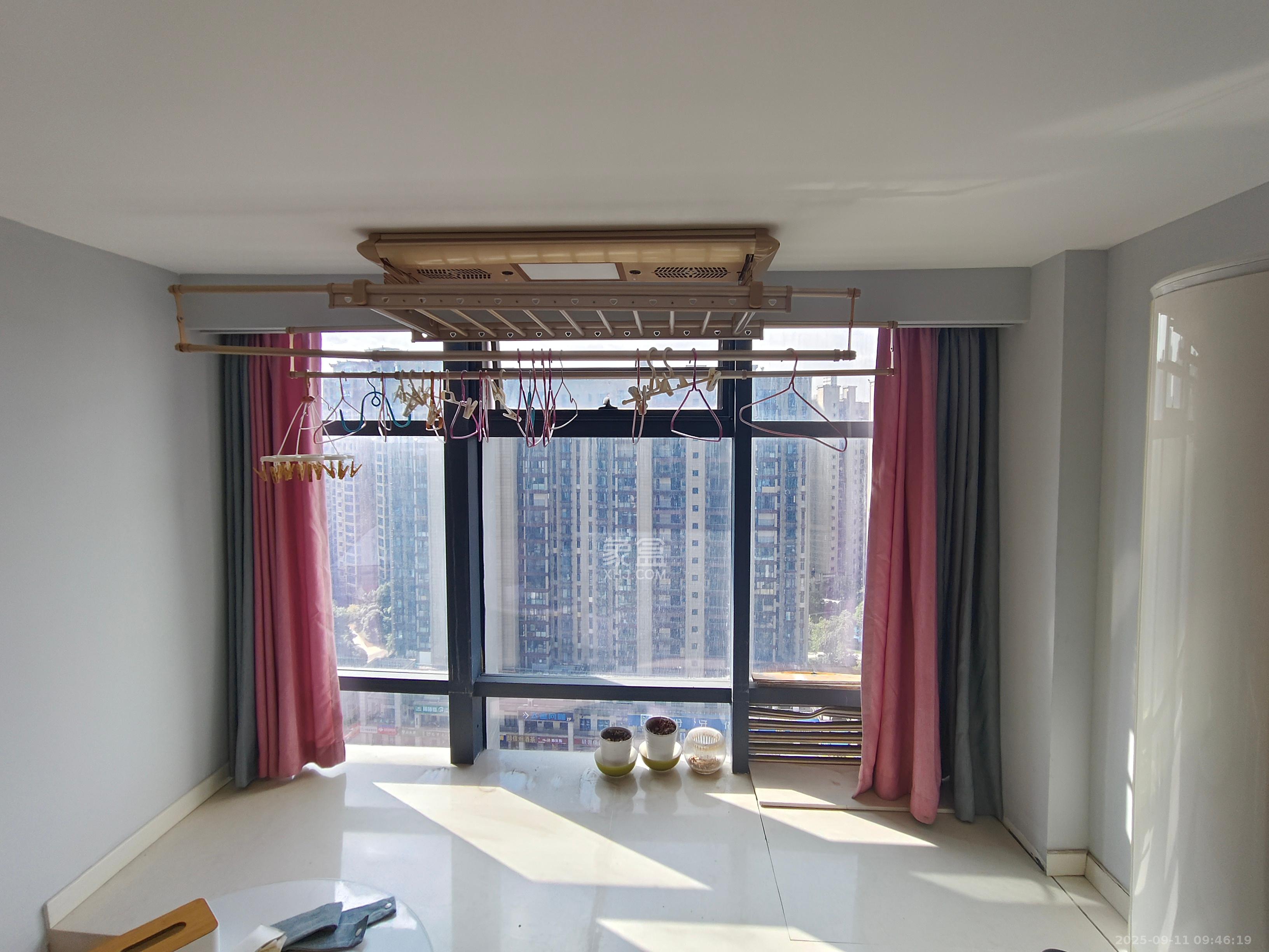 裕天国际商汇中心  1室1厅0卫    2200.0元/月室内图