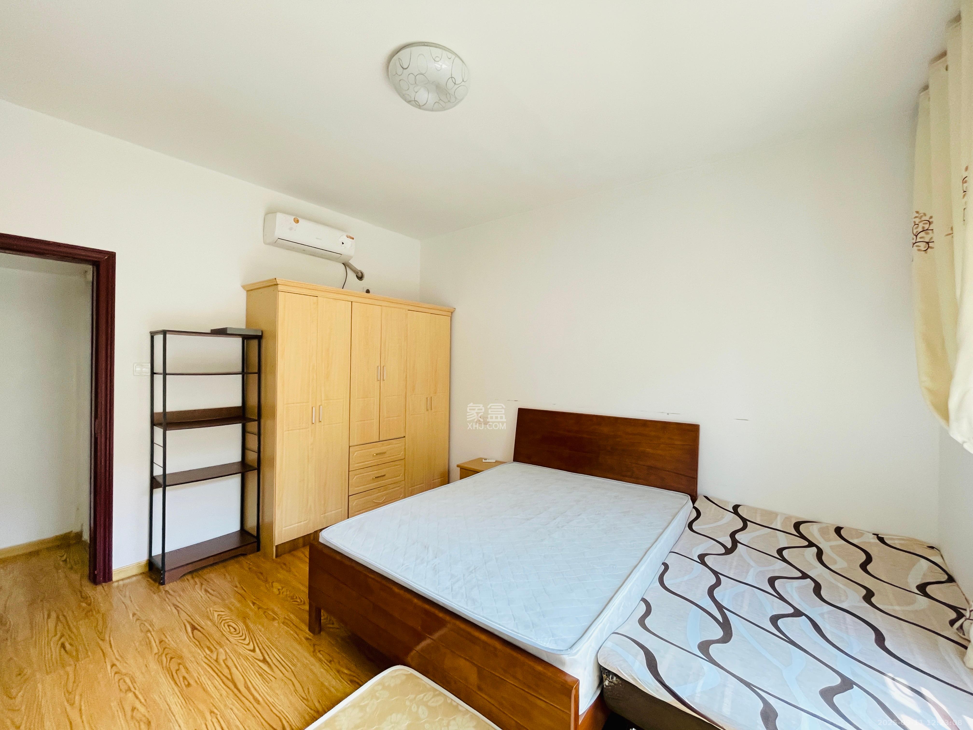 地质家园一、二期(地泰人民公馆) 2室1厅1卫 2700.0元/月 地质家园一、二期(地泰人民公馆) 2室1厅1卫 2700.0元/月室内图