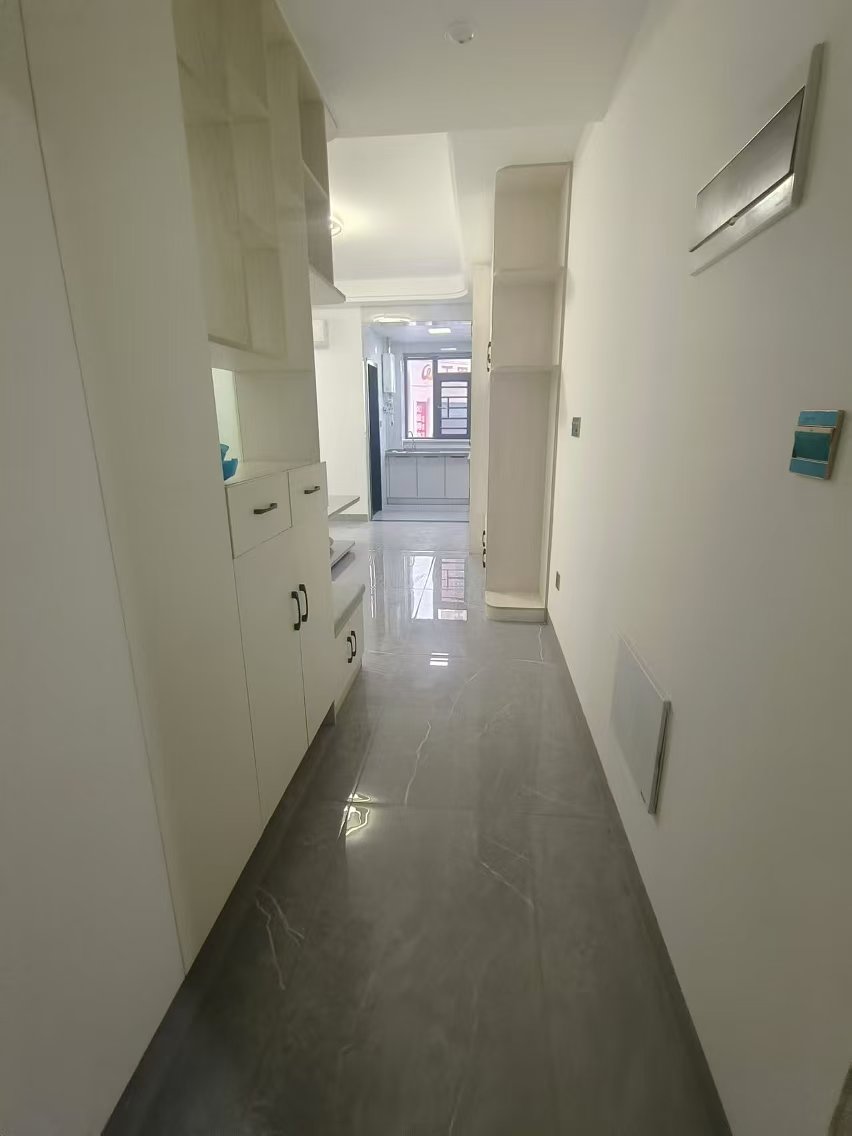 南苑上和三期 1室1厅1卫 1200.0元/月 南苑上和三期 1室1厅1卫 1200.0元/月室内图