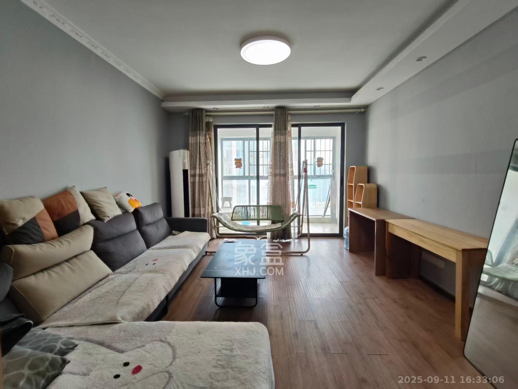 中房瑞致国际  3室2厅2卫    2800.0元/月 中房瑞致国际  3室2厅2卫    2800.0元/月