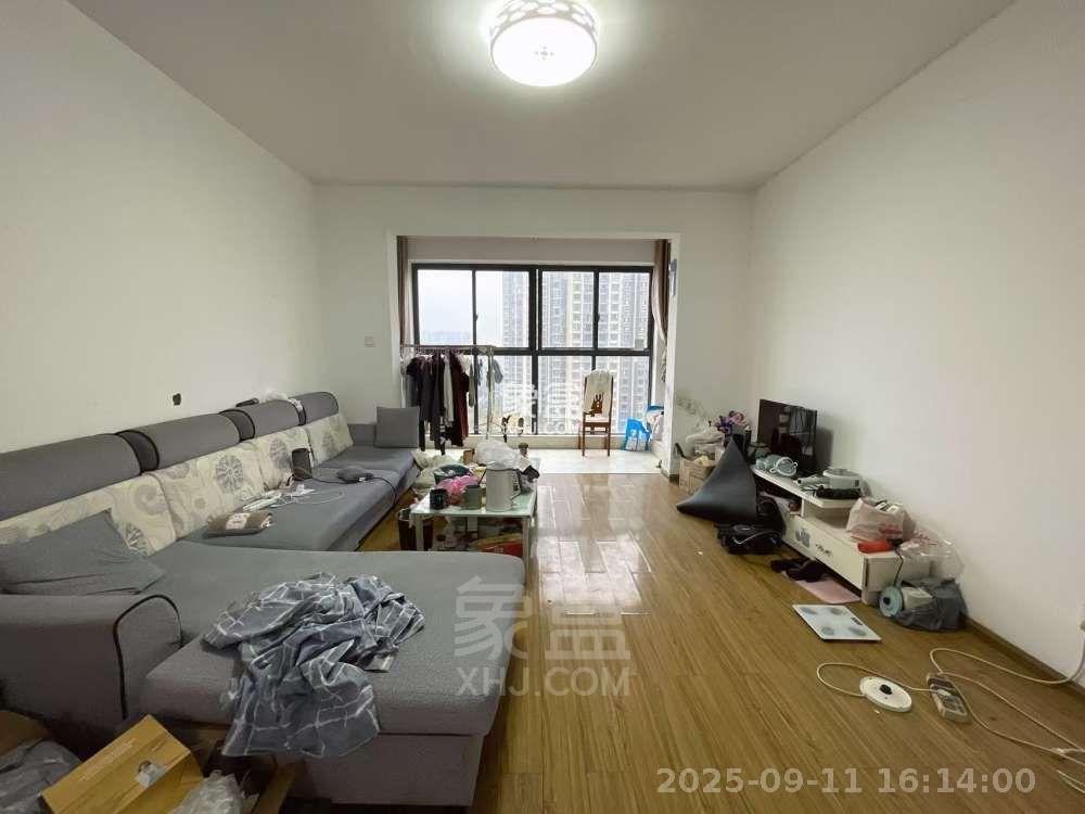 中建御山和苑  1室0厅0卫    1800.0元/月 中建御山和苑  1室0厅0卫    1800.0元/月室内图1