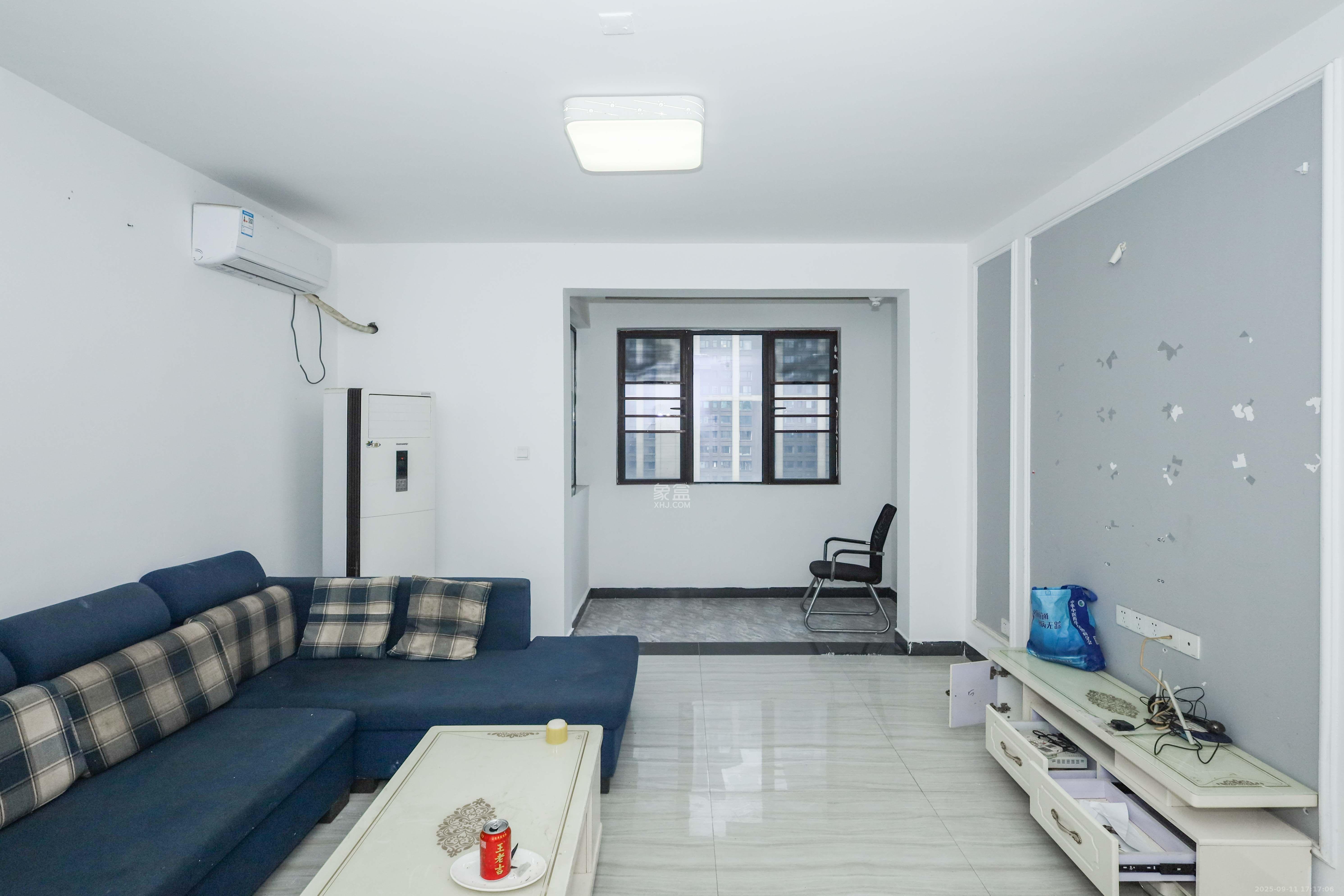 中国铁建梅溪青秀二期  4室2厅2卫    2800.0元/月 中国铁建梅溪青秀二期  4室2厅2卫    2800.0元/月