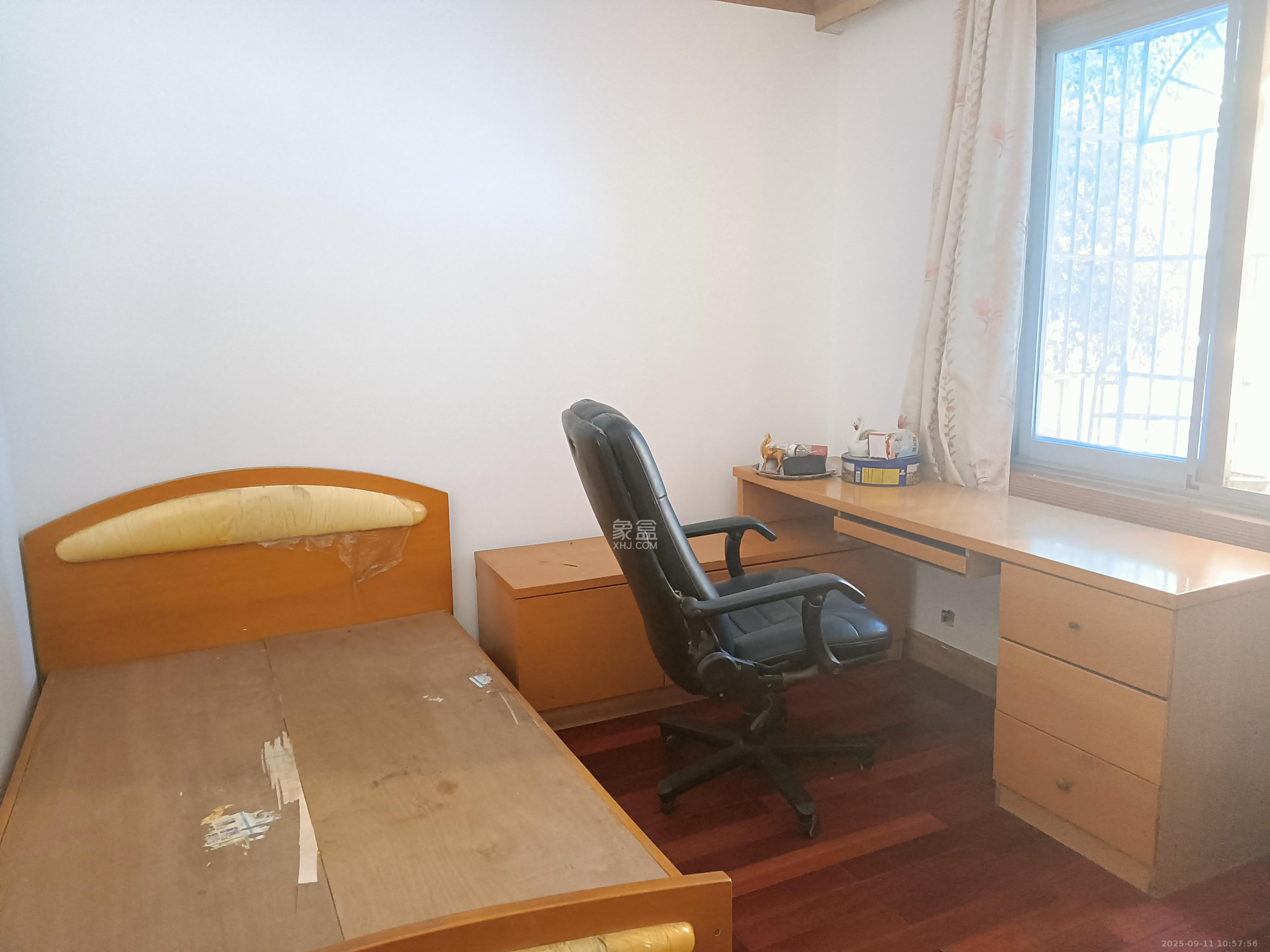 下民航宿舍 3室2厅1卫 1800.0元/月 下民航宿舍 3室2厅1卫 1800.0元/月室内图